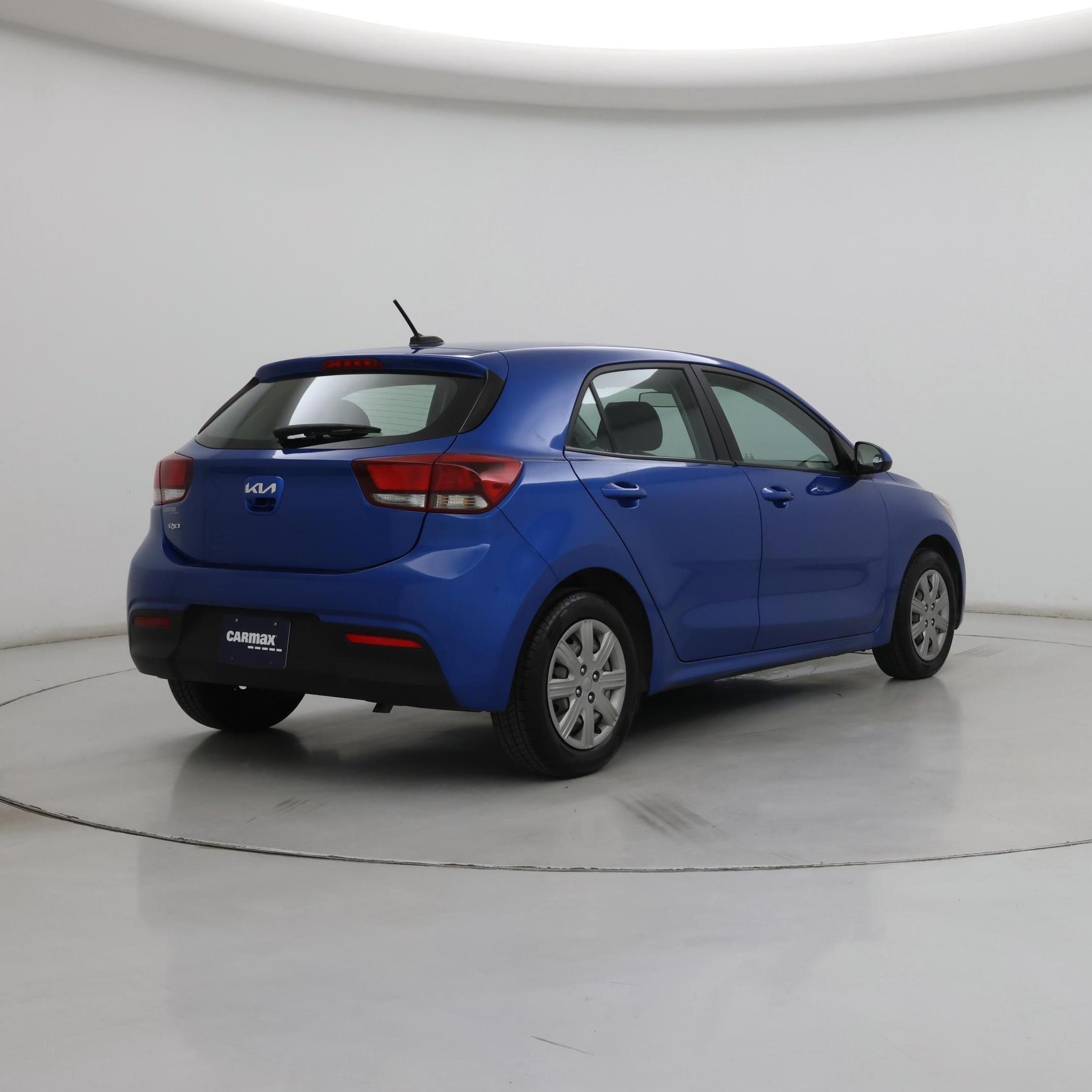 Thumbnail: 2022 Kia Rio5 - 8