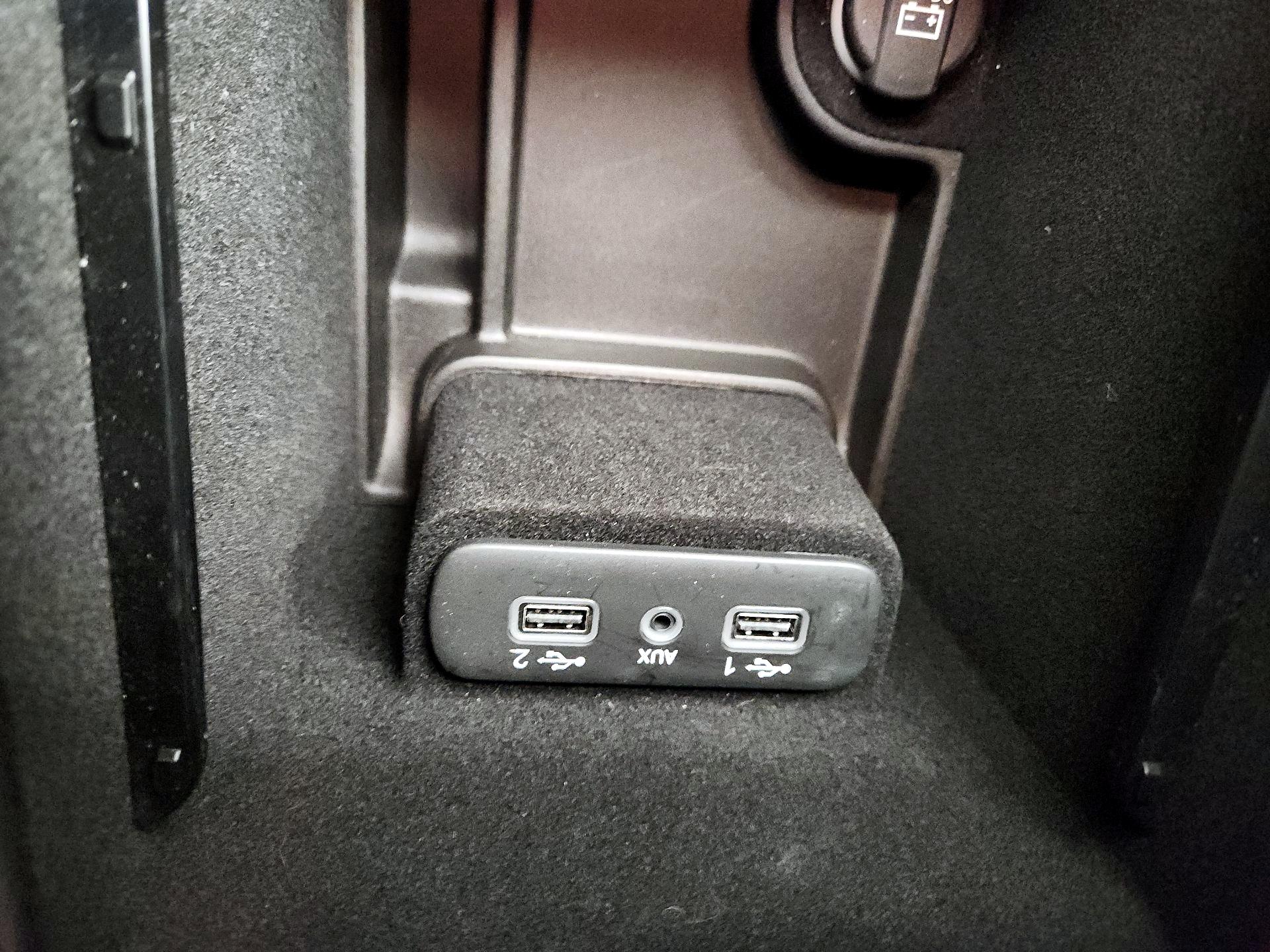 Thumbnail: 2023 Dodge Charger - 18