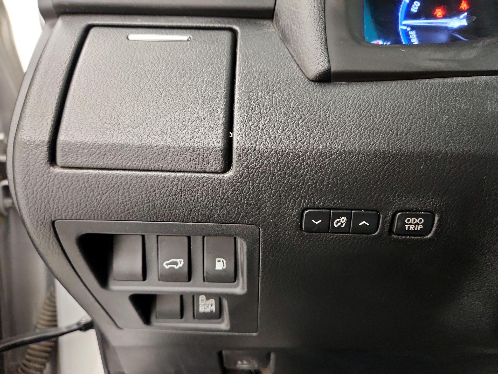 Thumbnail: 2014 Lexus RX - 13