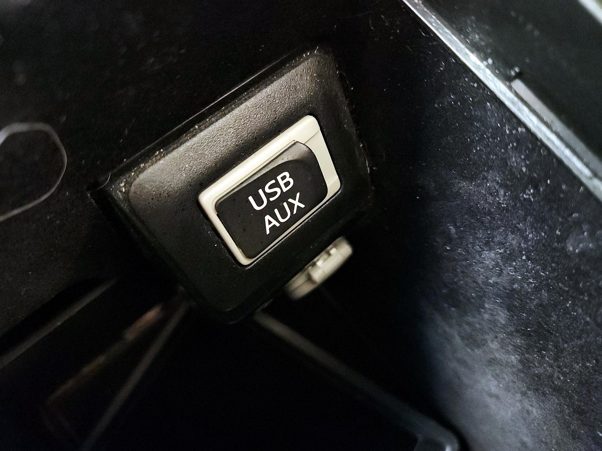 Thumbnail: 2014 Lexus RX - 19