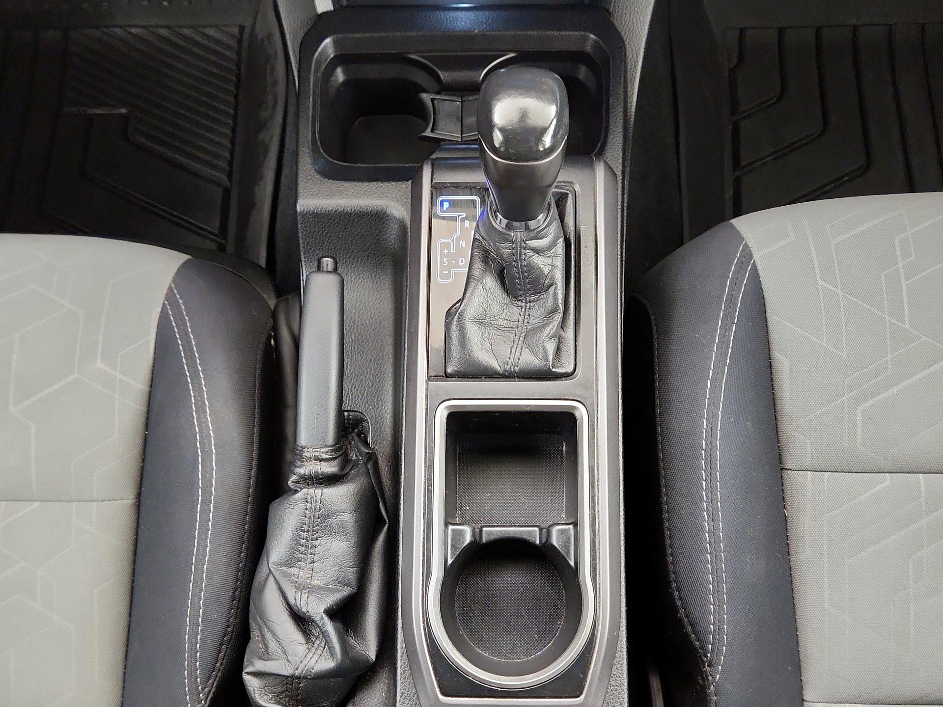 Thumbnail: 2021 Toyota Tacoma - 17