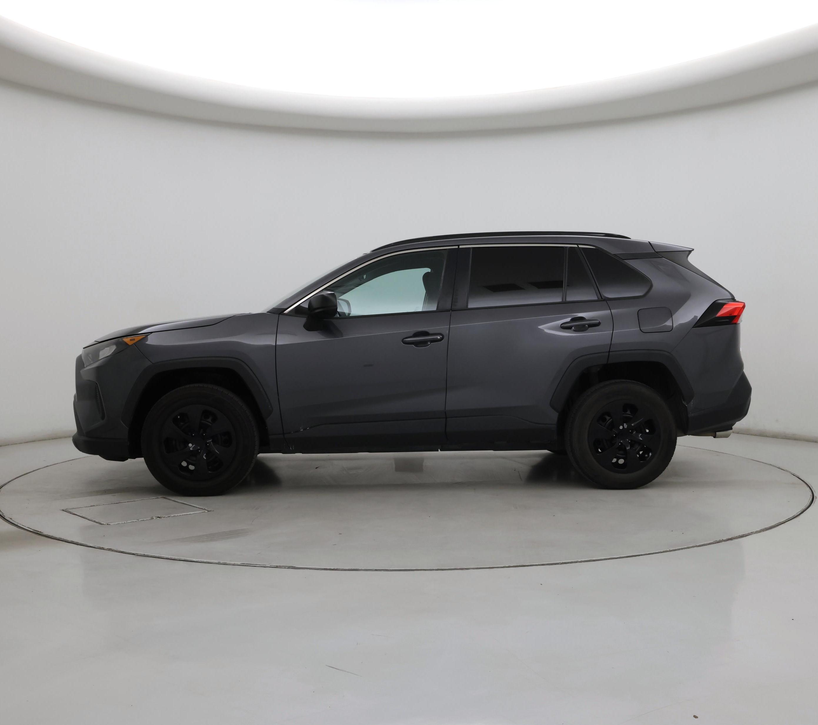 Thumbnail: 2021 Toyota RAV4 - 3