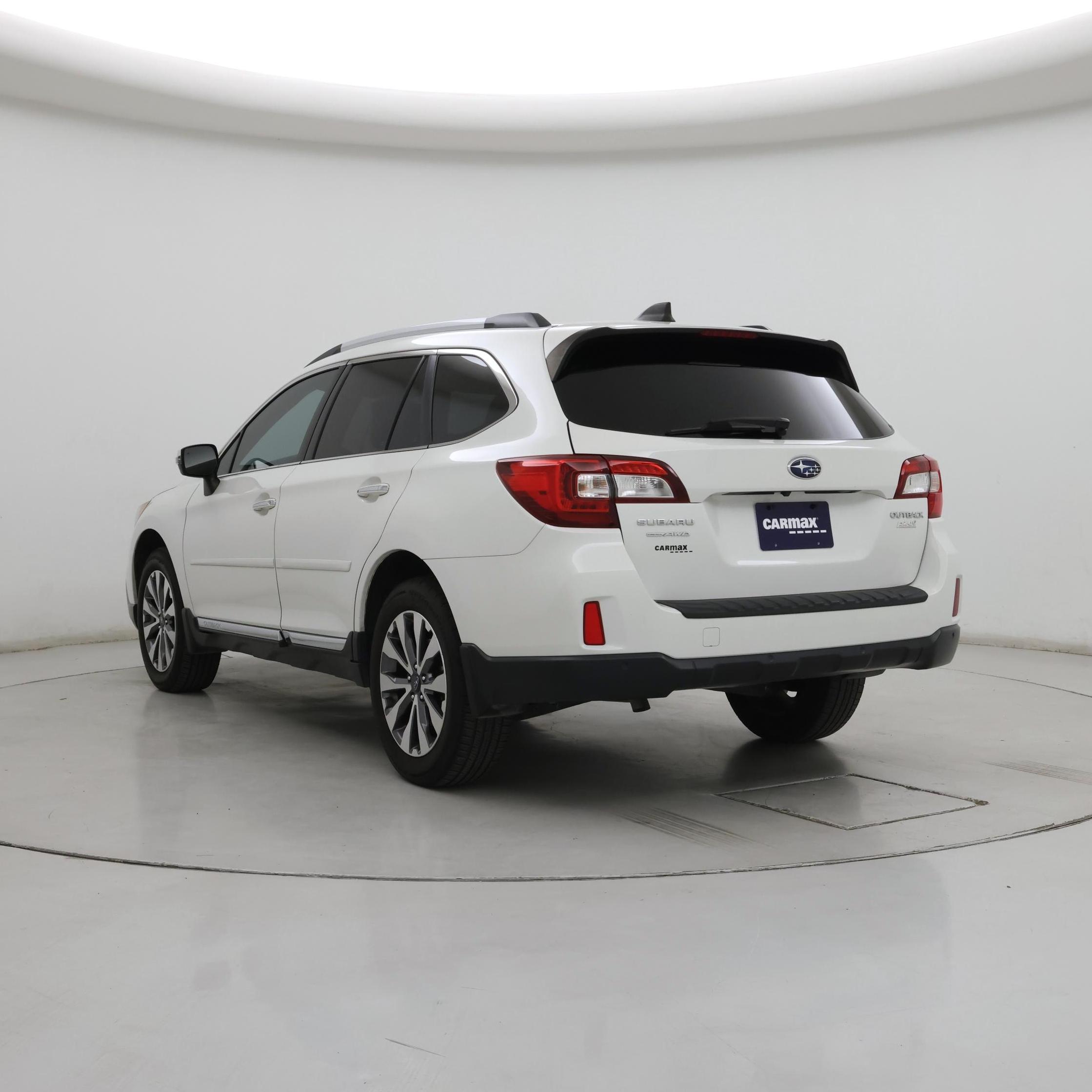 Thumbnail: 2017 Subaru Outback - 2