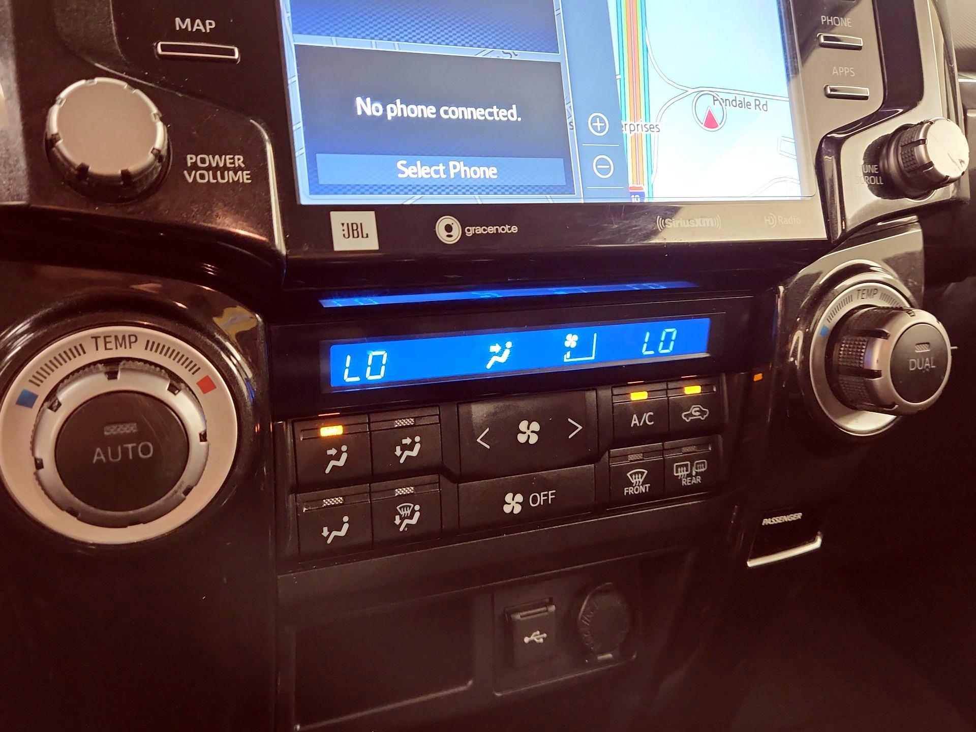 Thumbnail: 2021 Toyota 4Runner - 17