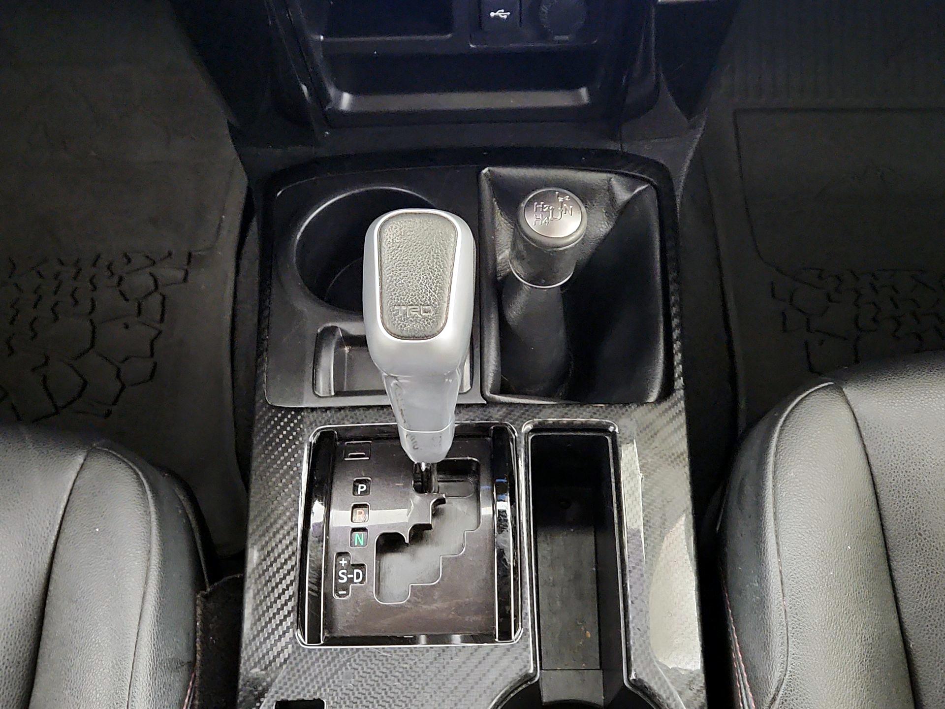 Thumbnail: 2021 Toyota 4Runner - 18