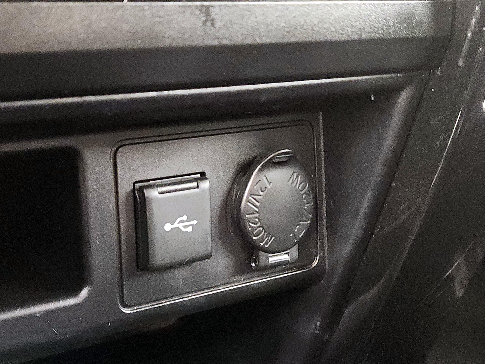 Thumbnail: 2021 Toyota 4Runner - 19