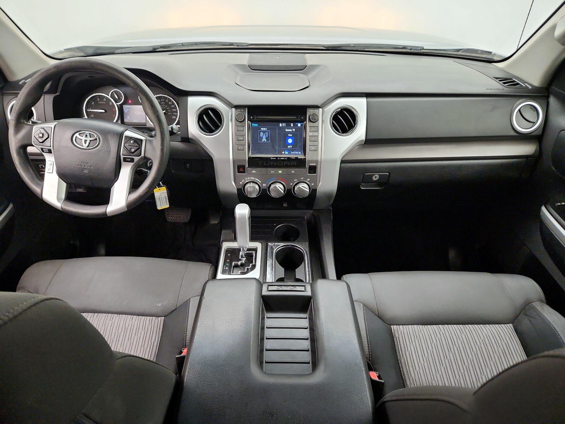 Thumbnail: 2015 Toyota Tundra - 9