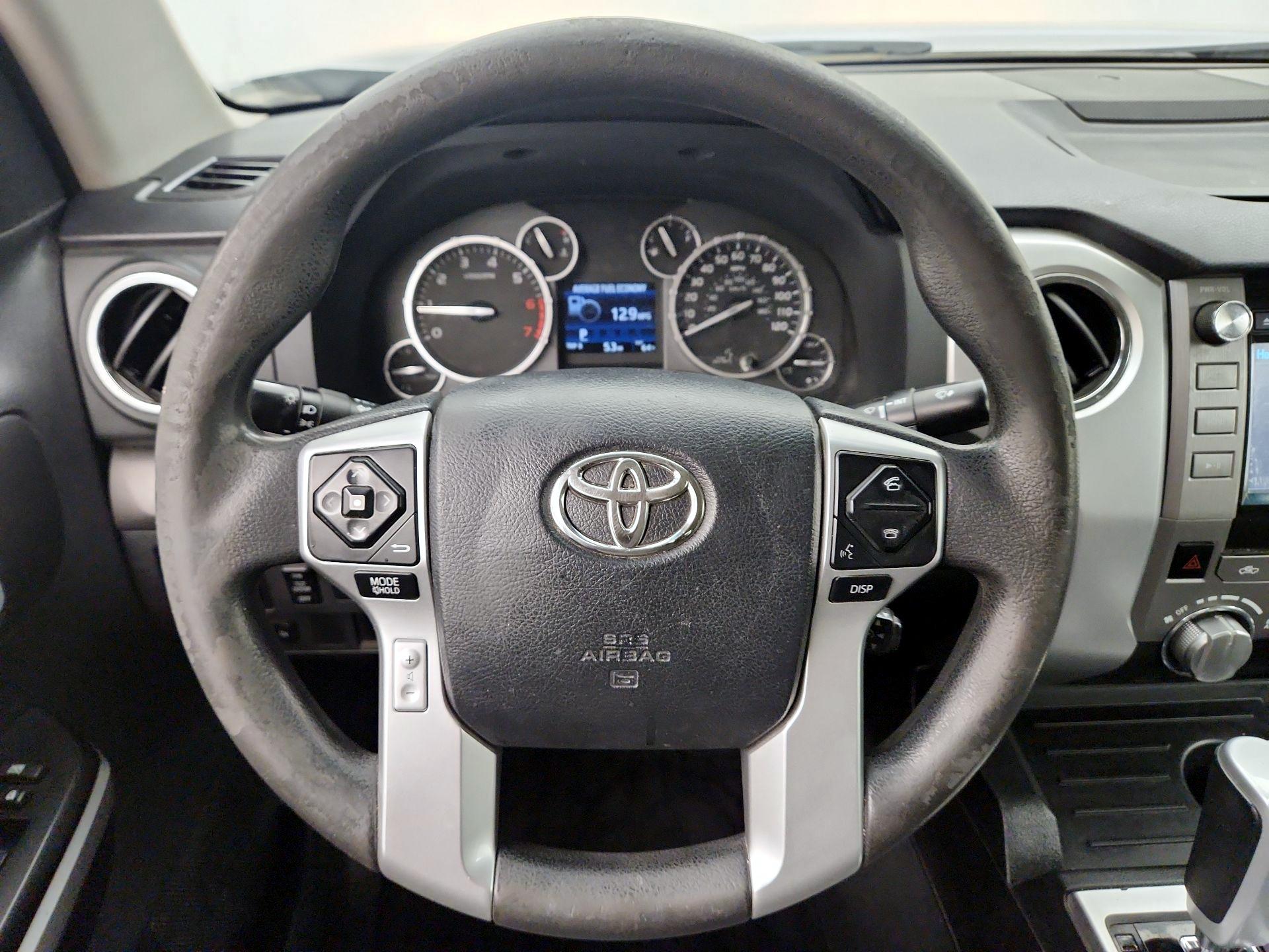 Thumbnail: 2015 Toyota Tundra - 10