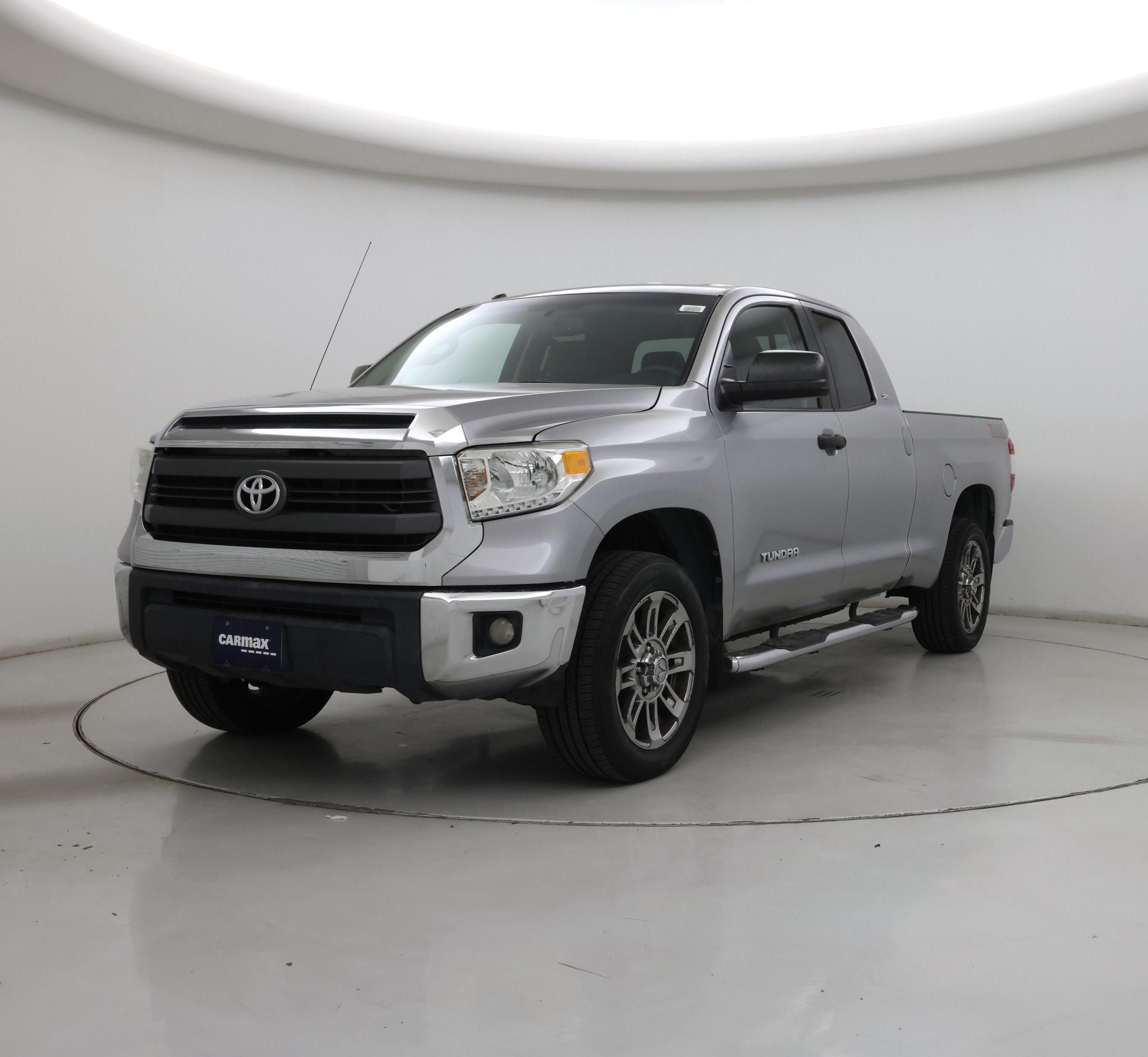 Thumbnail: 2015 Toyota Tundra - 4