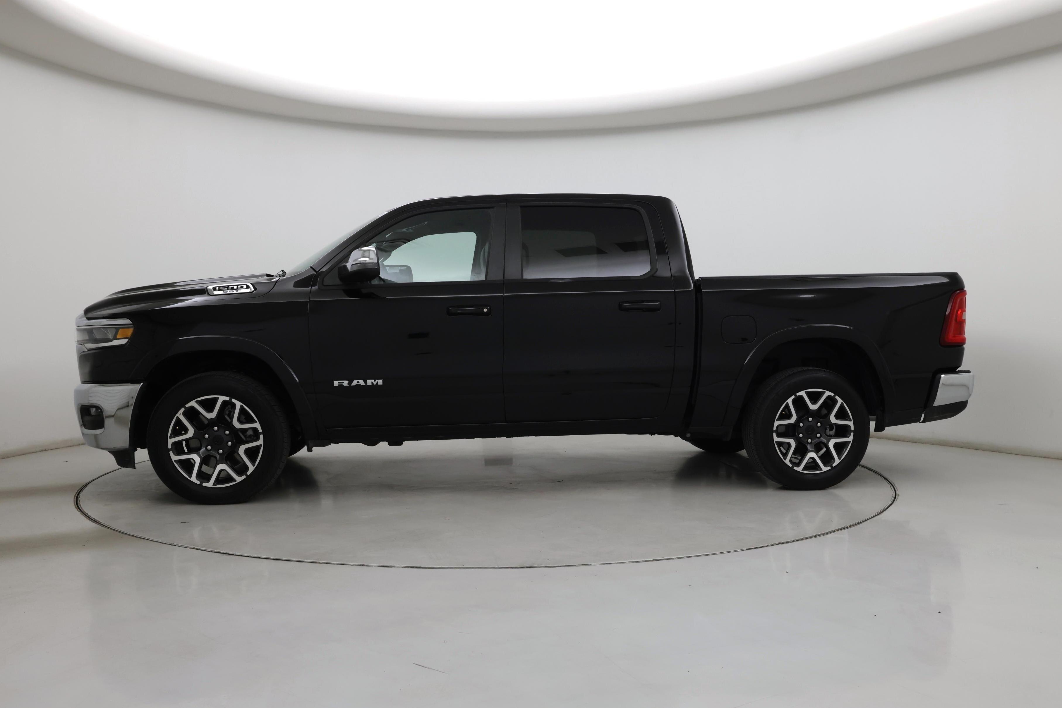 Thumbnail: 2025 RAM 1500 - 3