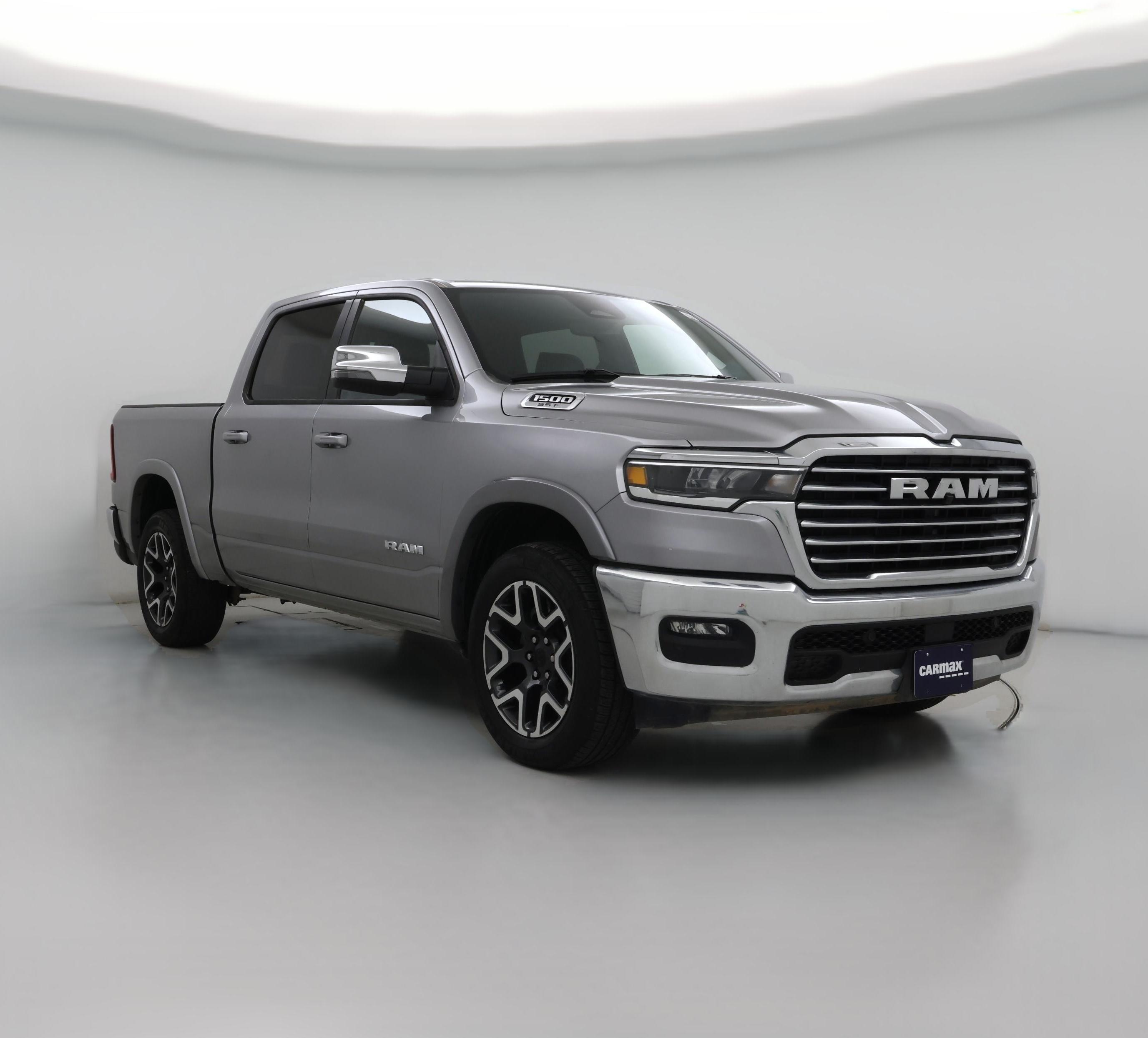 Thumbnail: 2025 RAM 1500 - 1