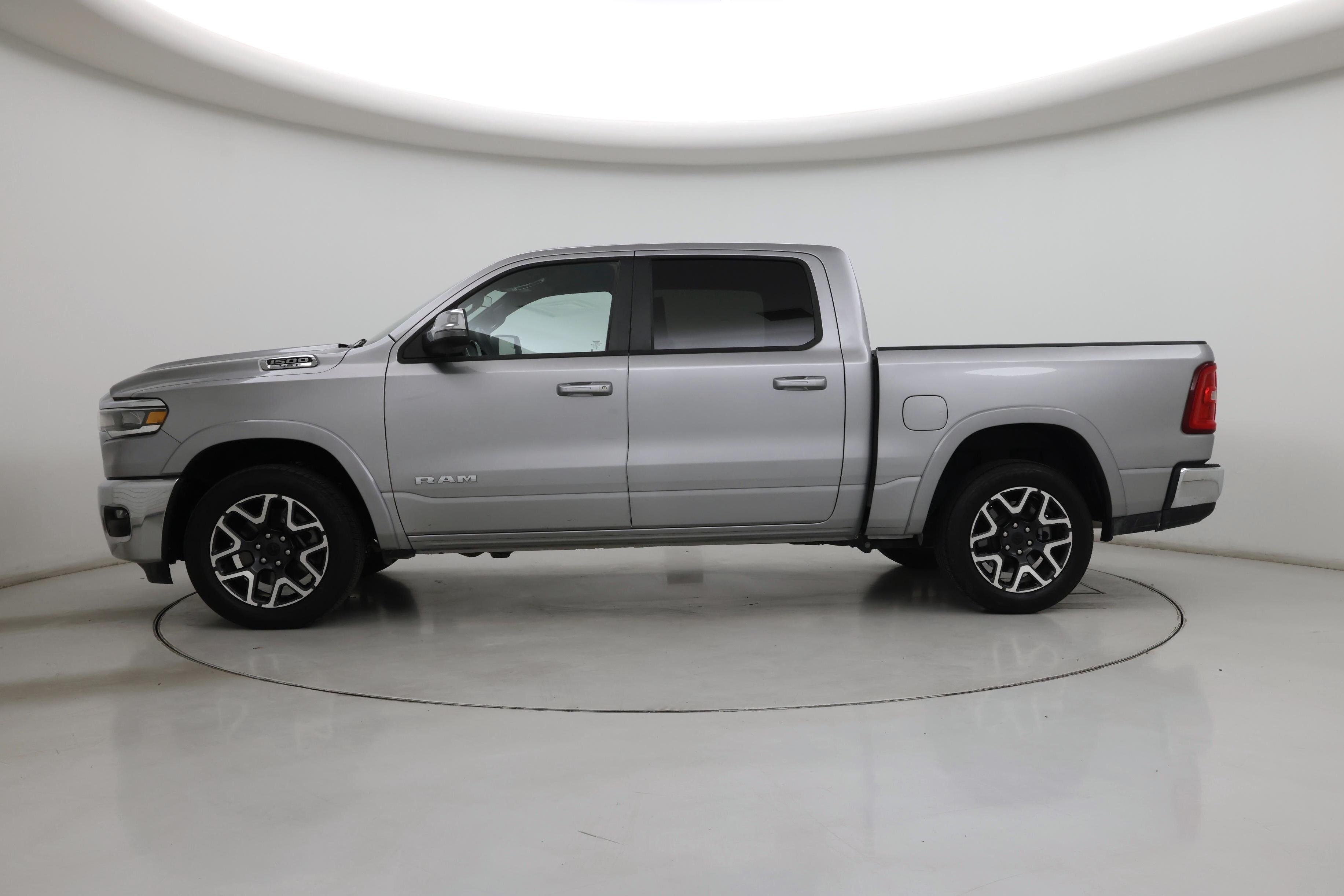 Thumbnail: 2025 RAM 1500 - 3