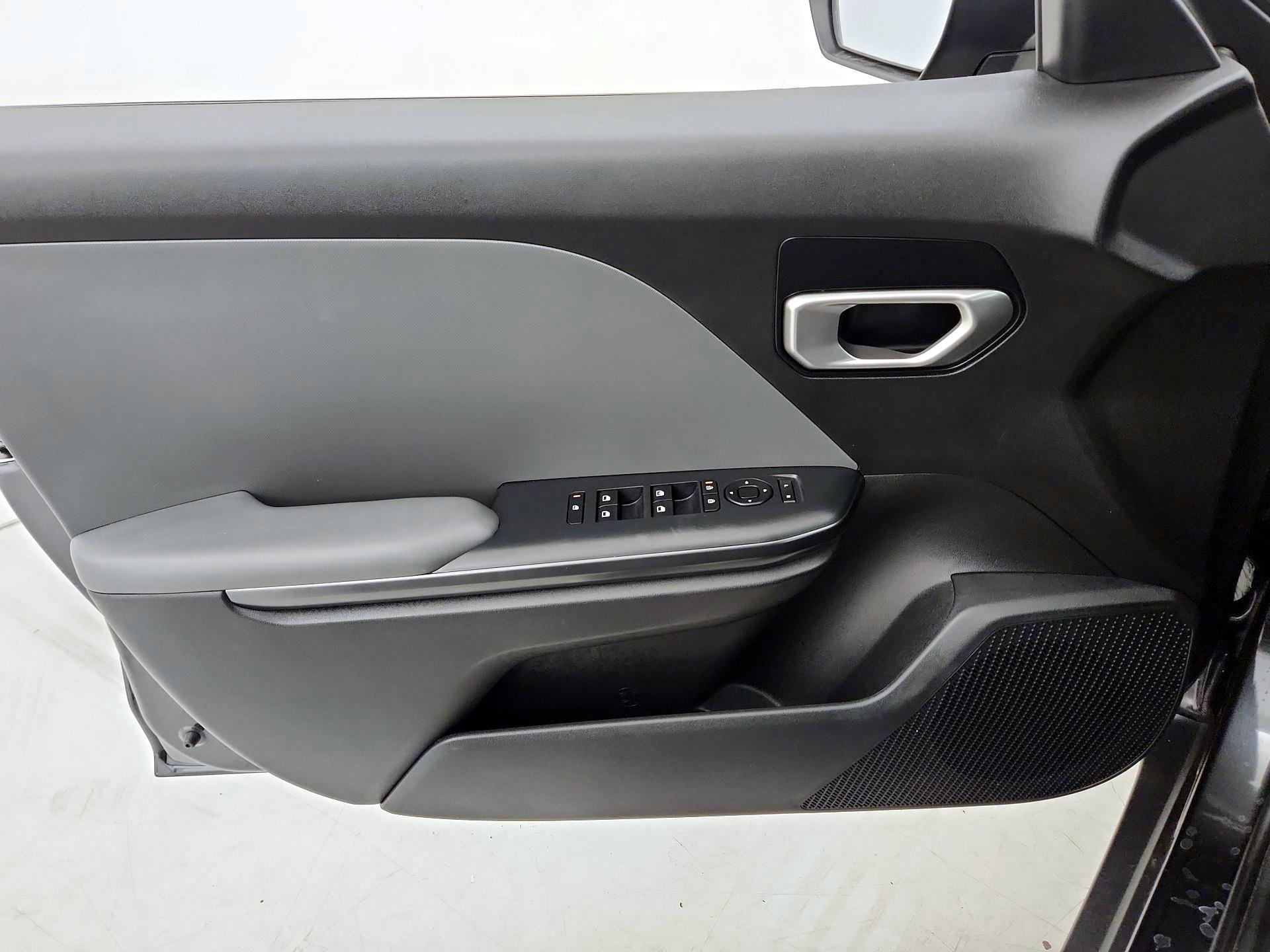 Thumbnail: 2025 Kia K4 - 12