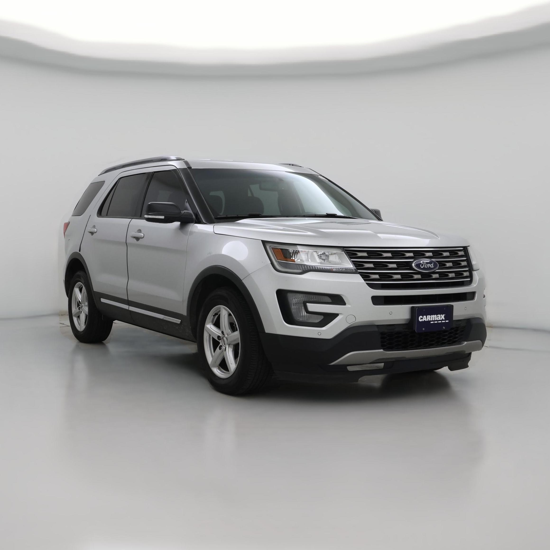 Thumbnail: 2016 Ford Explorer - 1