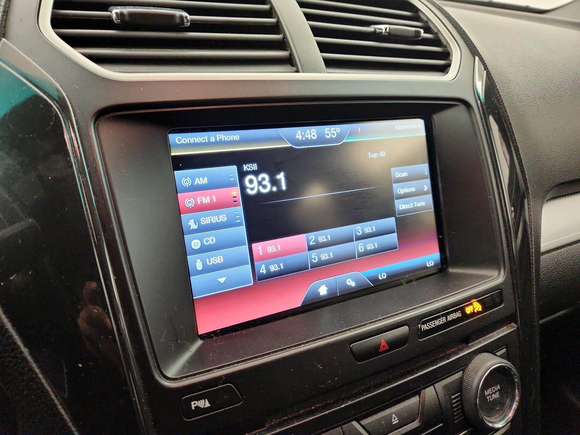 Thumbnail: 2016 Ford Explorer - 15