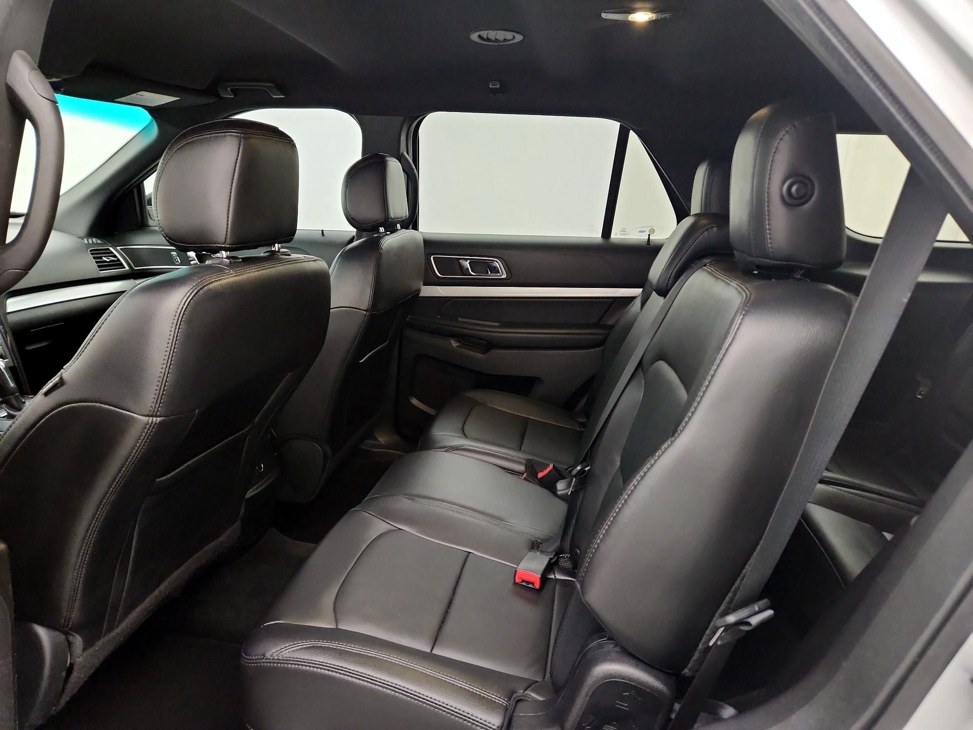 Thumbnail: 2016 Ford Explorer - 19