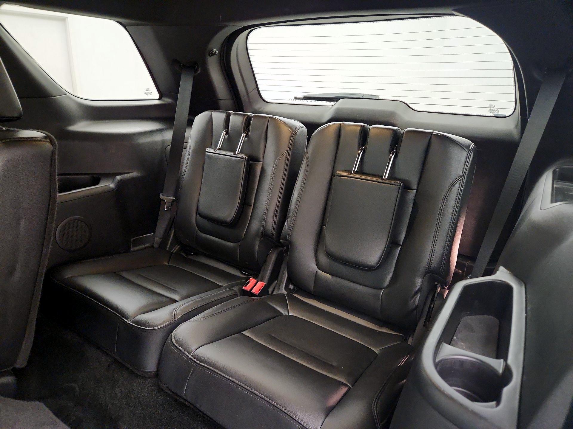 Thumbnail: 2016 Ford Explorer - 20