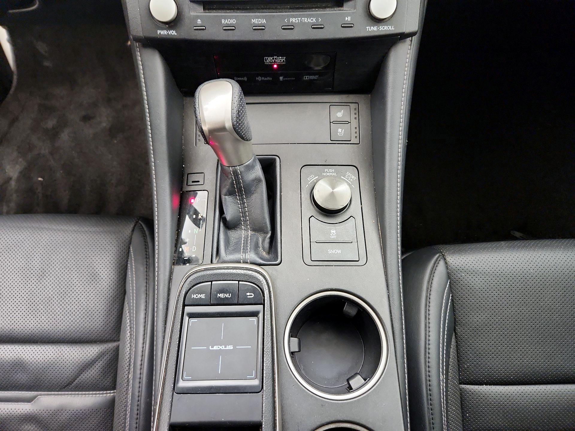 Thumbnail: 2015 Lexus RC - 18