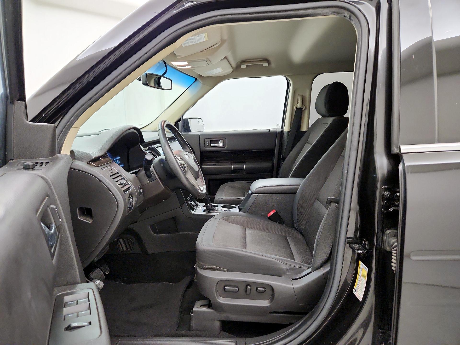 Thumbnail: 2019 Ford Flex - 11