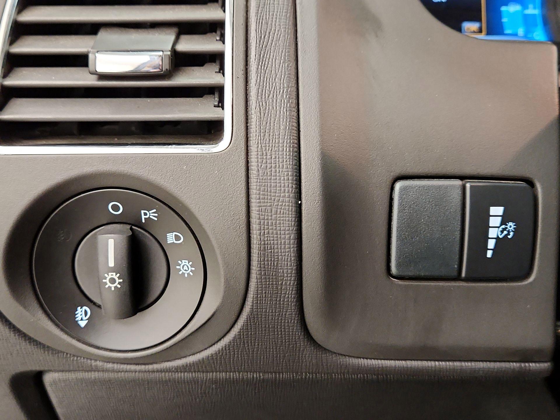 Thumbnail: 2019 Ford Flex - 13