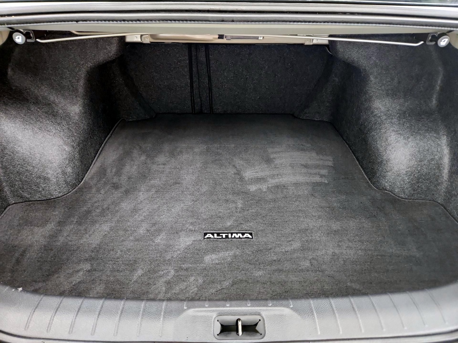 2021 Nissan Altima S - Photo 20