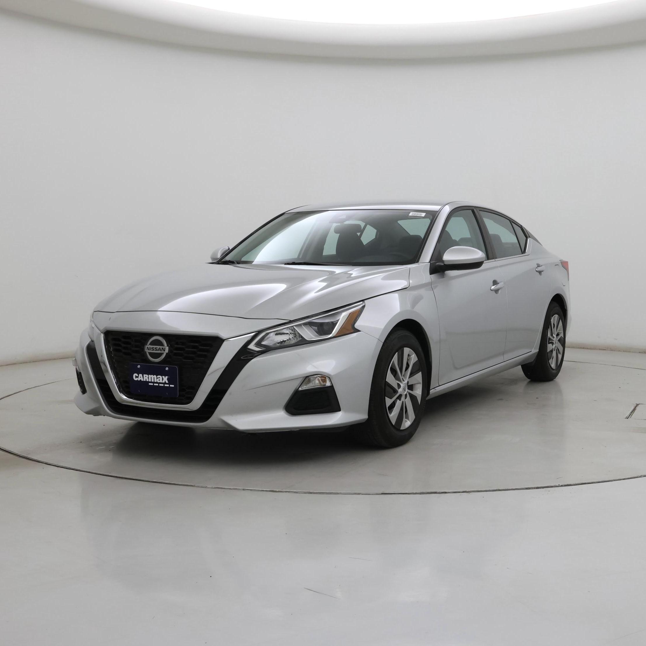 Thumbnail: 2021 Nissan Altima - 4