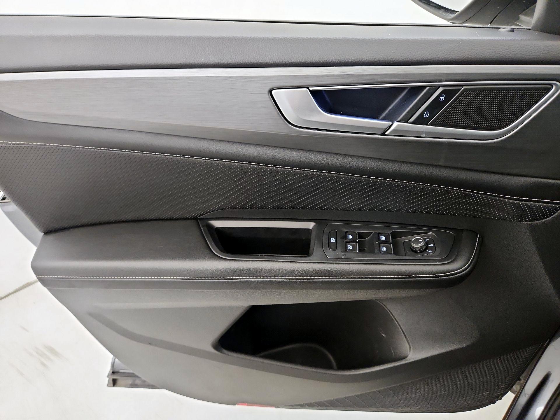 Thumbnail: 2024 Volkswagen Atlas - 12