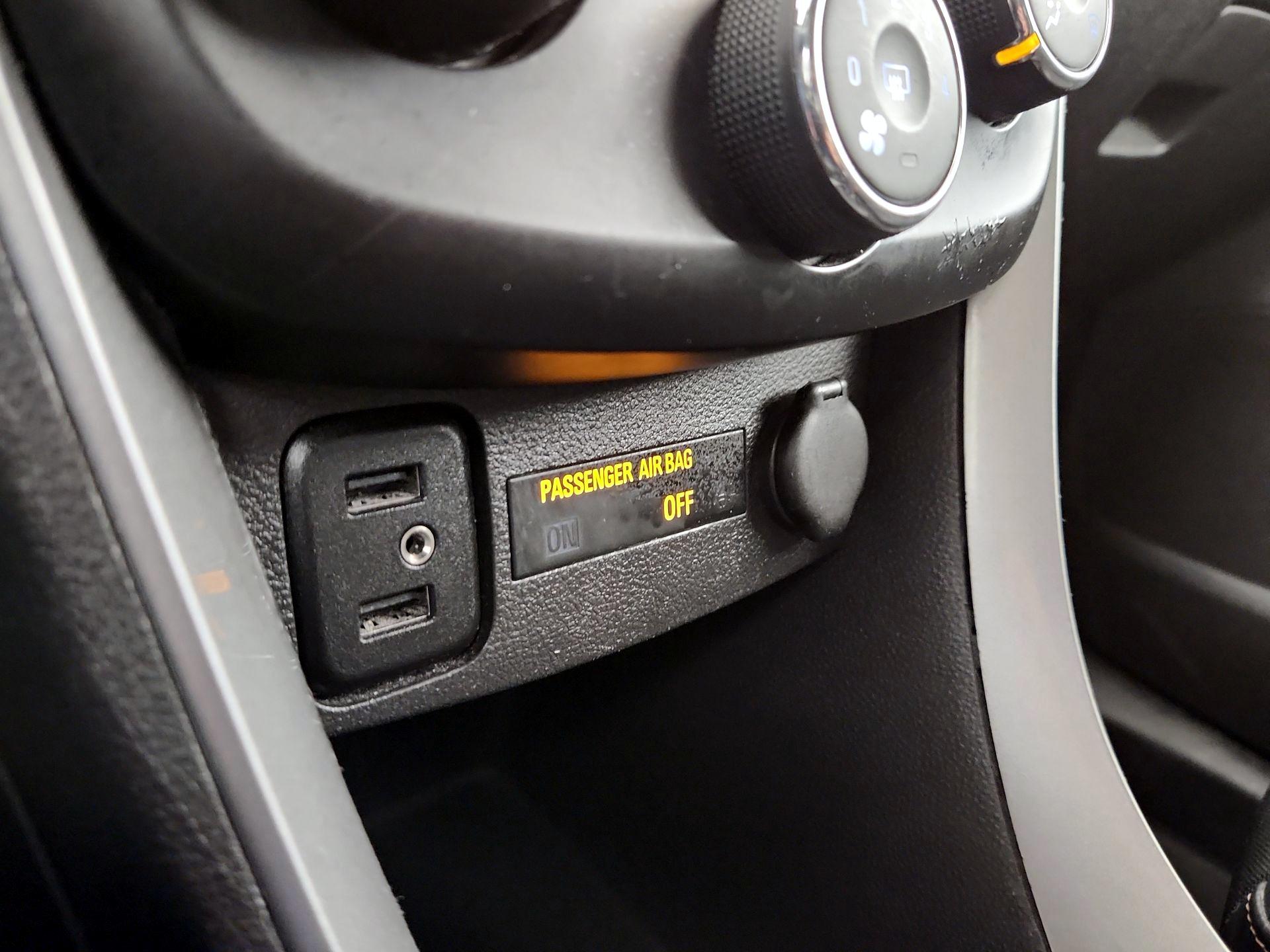 Thumbnail: 2019 Chevrolet Trax - 18