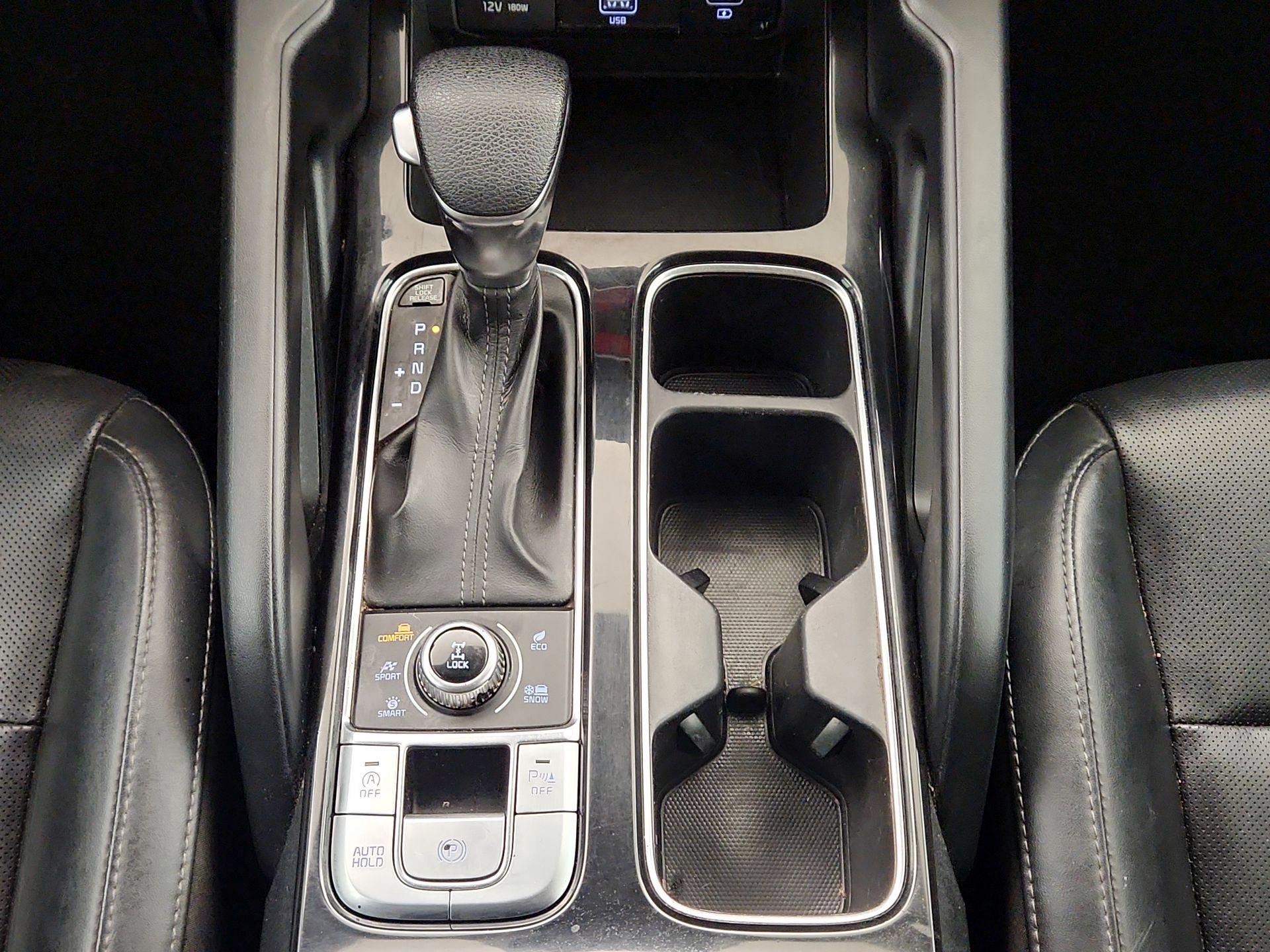 Thumbnail: 2020 Kia Telluride - 17