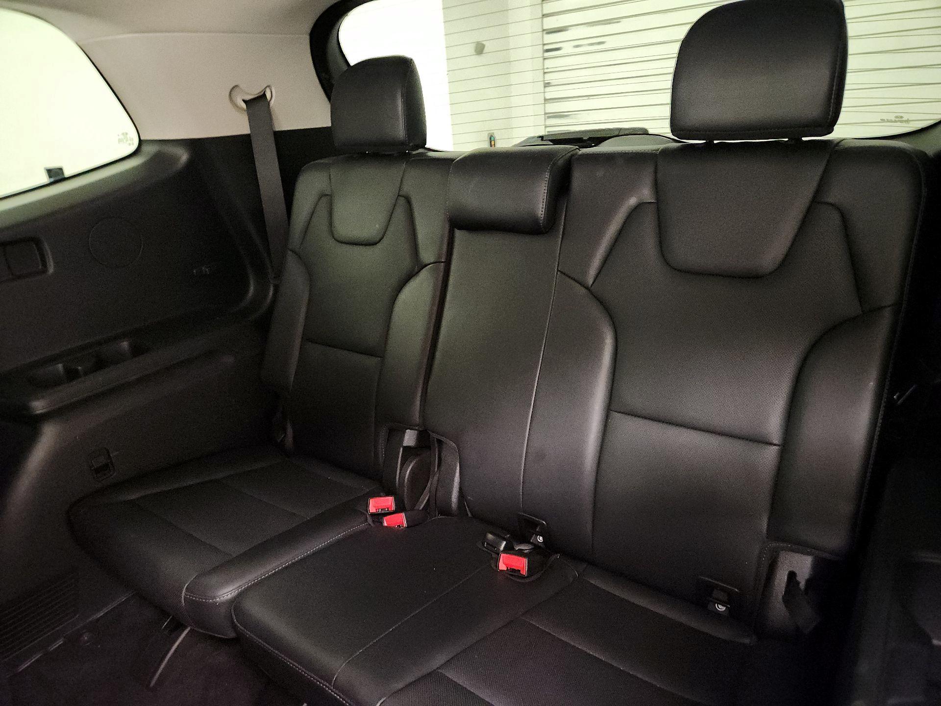 Thumbnail: 2020 Kia Telluride - 20