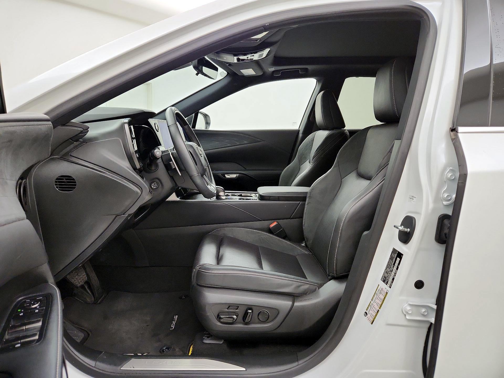 Thumbnail: 2023 Lexus RX - 11