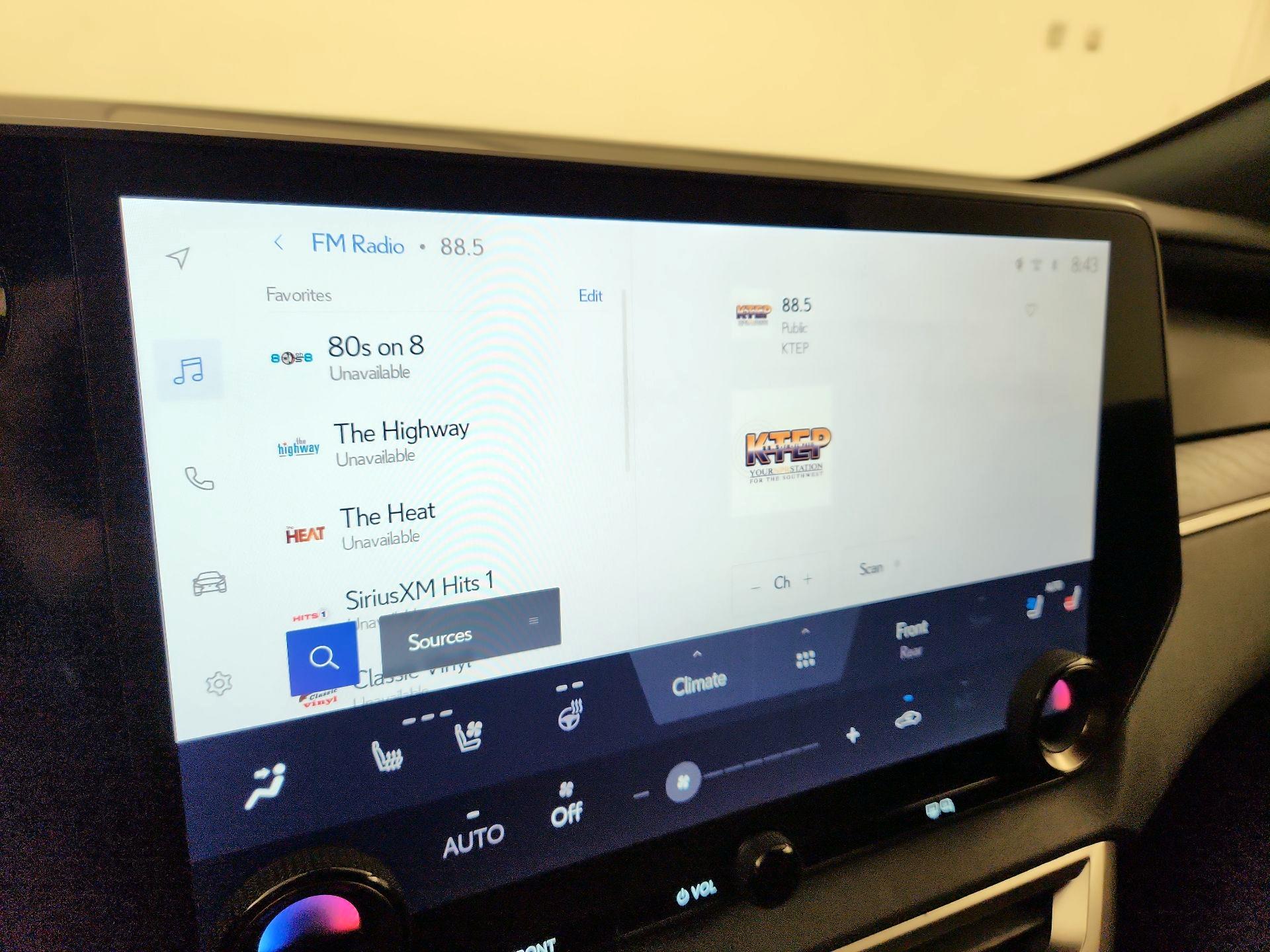 Thumbnail: 2023 Lexus RX - 15