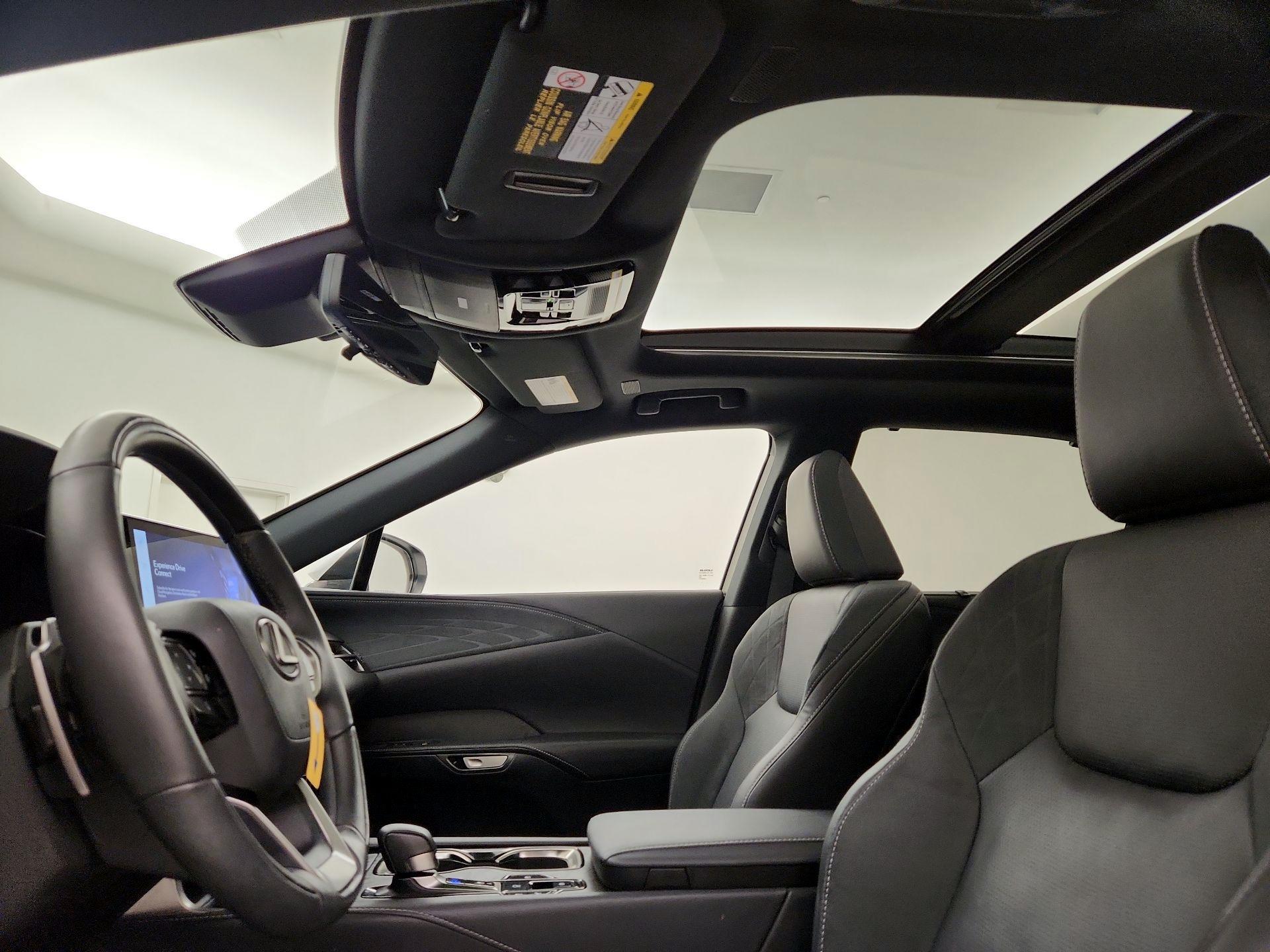 Thumbnail: 2023 Lexus RX - 19