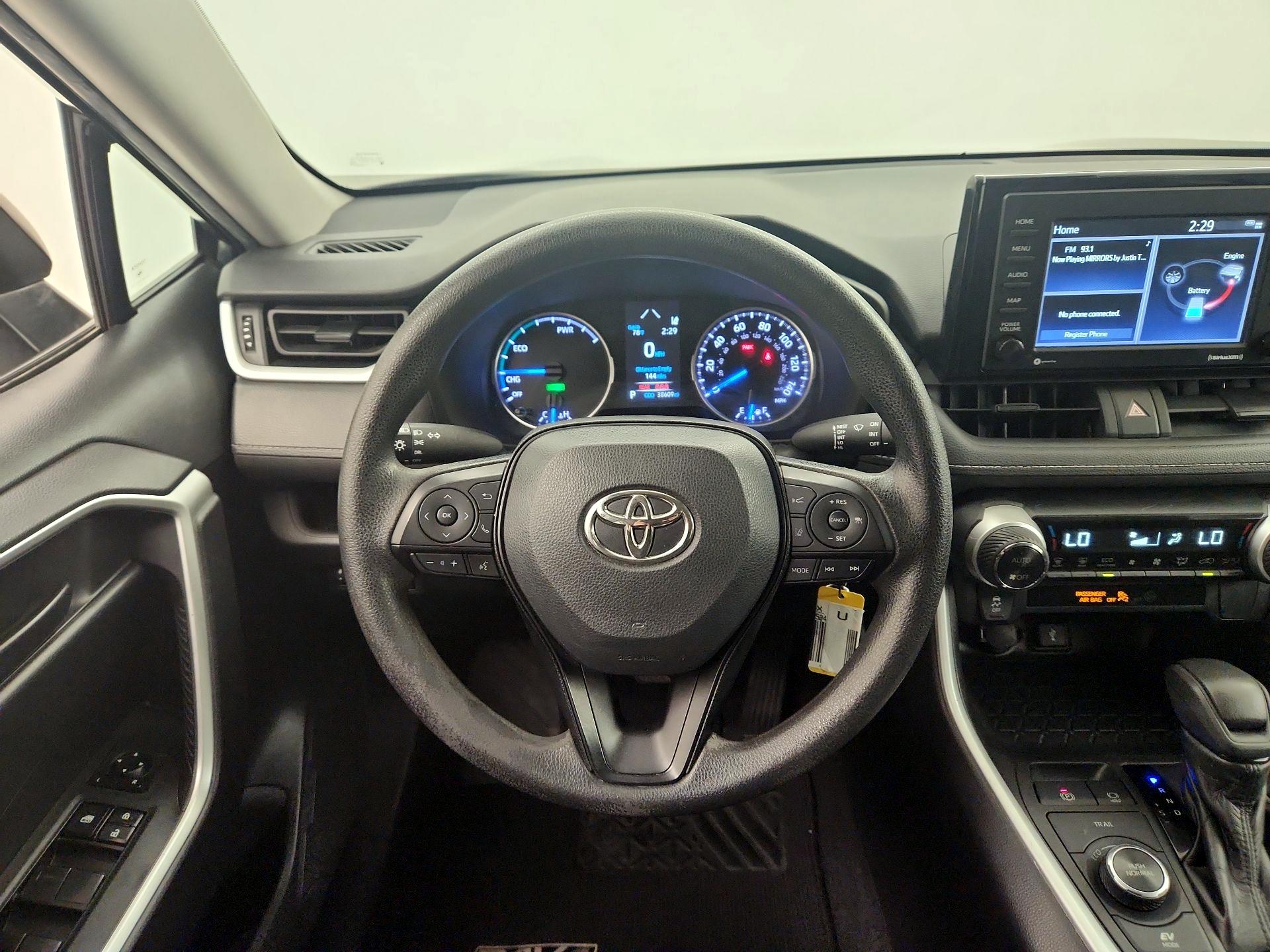 Thumbnail: 2022 Toyota RAV4 - 10