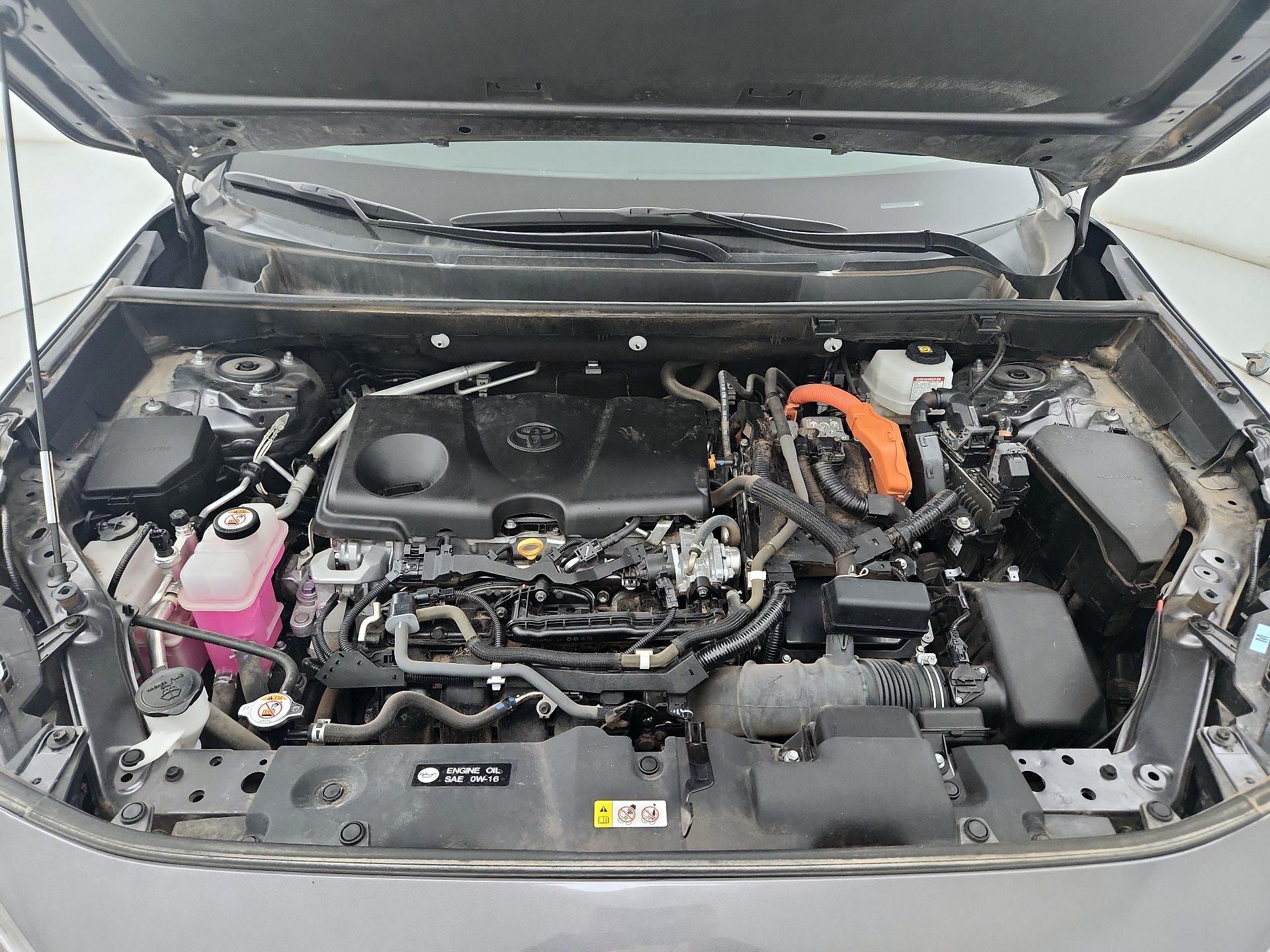 Thumbnail: 2022 Toyota RAV4 - 20