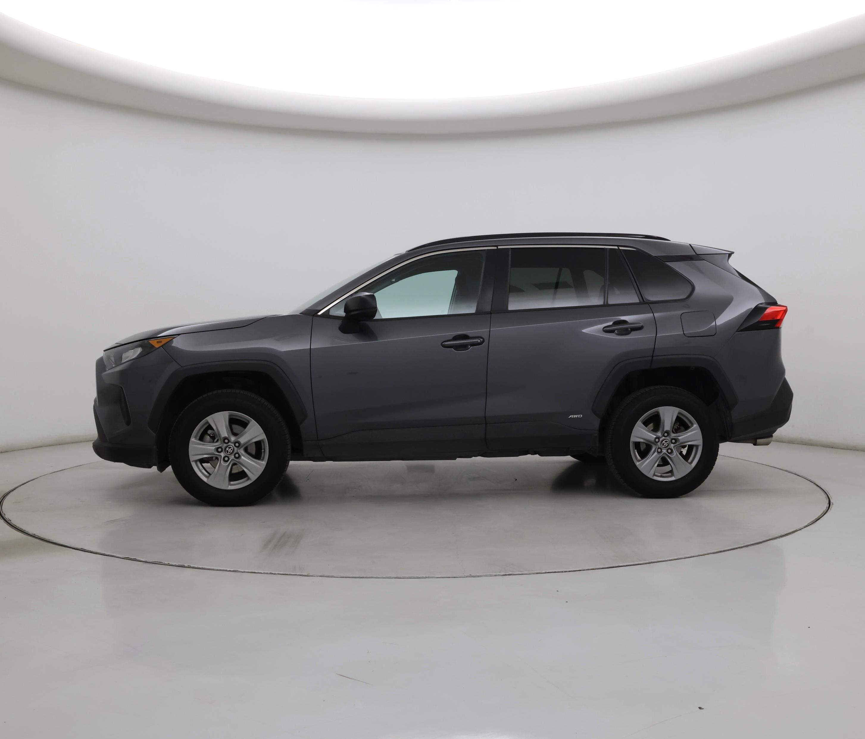 Thumbnail: 2022 Toyota RAV4 - 3