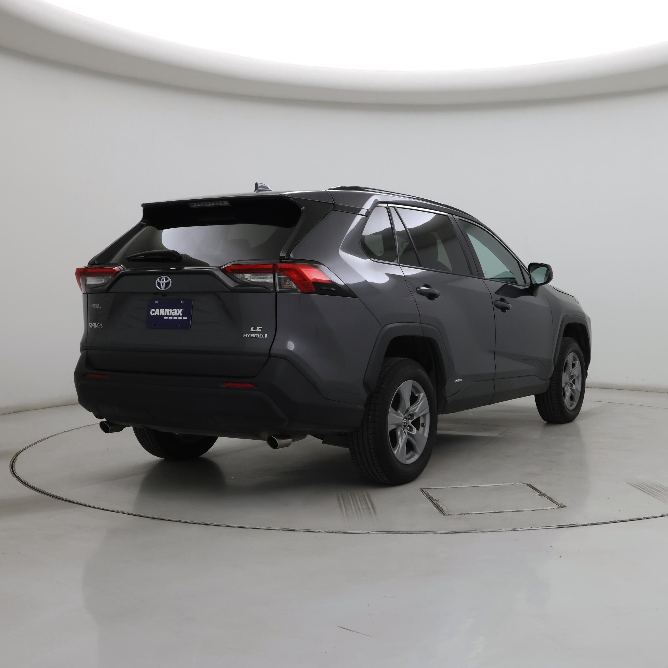 Thumbnail: 2022 Toyota RAV4 - 8