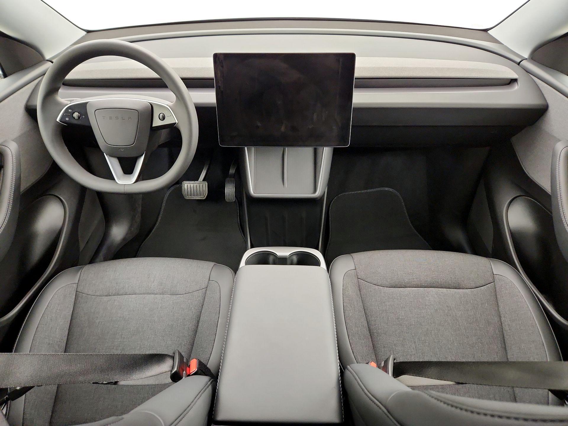 Thumbnail: 2026 Tesla Model Y - 9