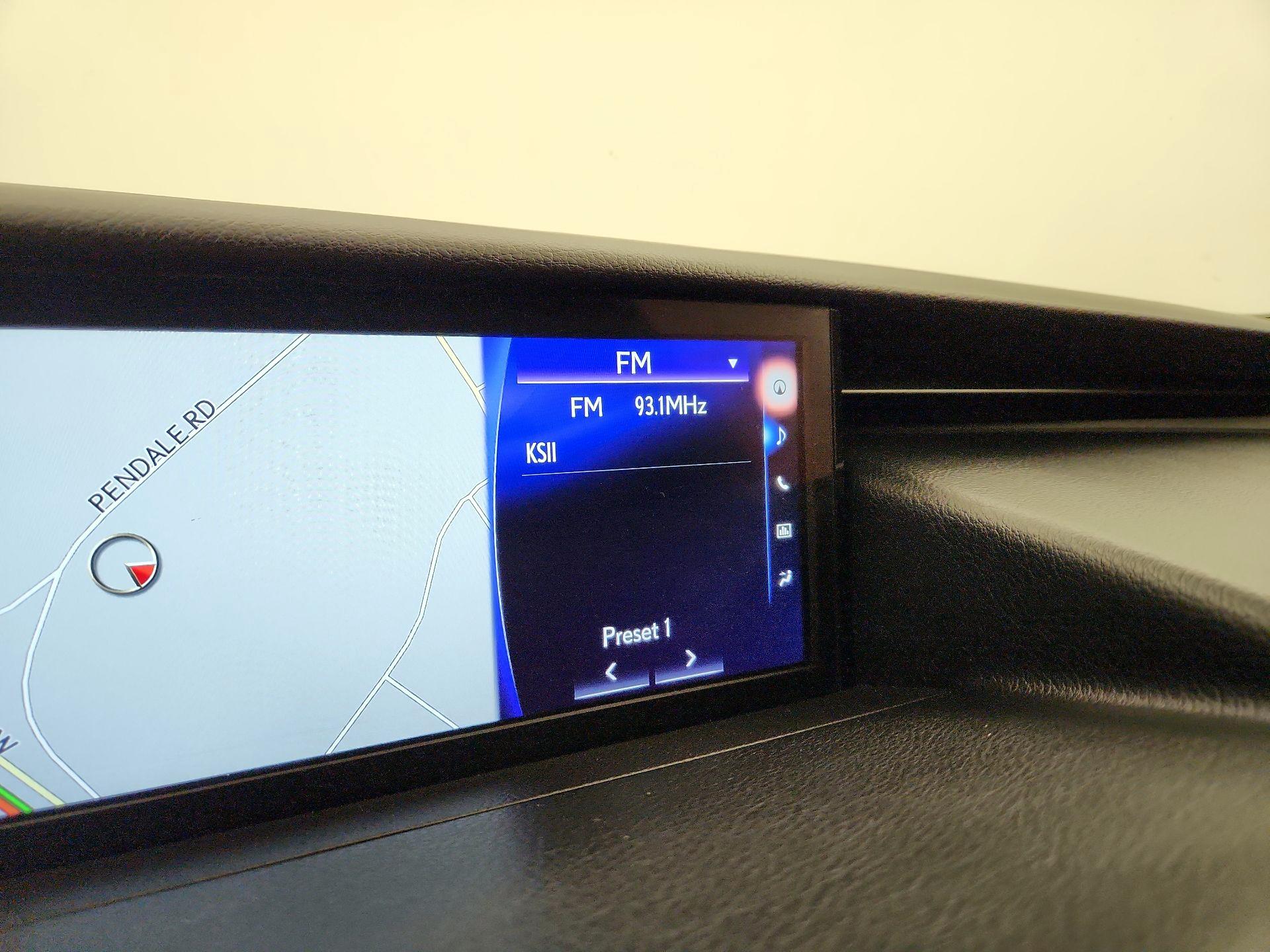 Thumbnail: 2017 Lexus IS - 15