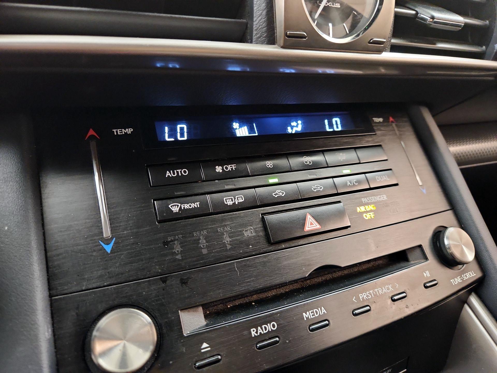 Thumbnail: 2017 Lexus IS - 16