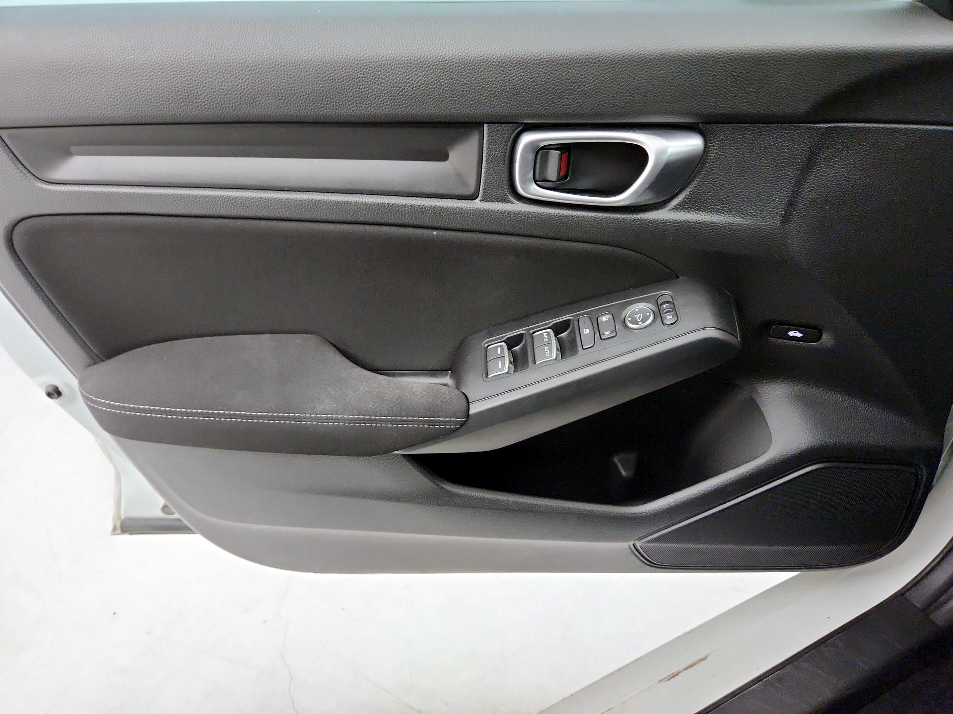 Thumbnail: 2023 Honda Civic - 12