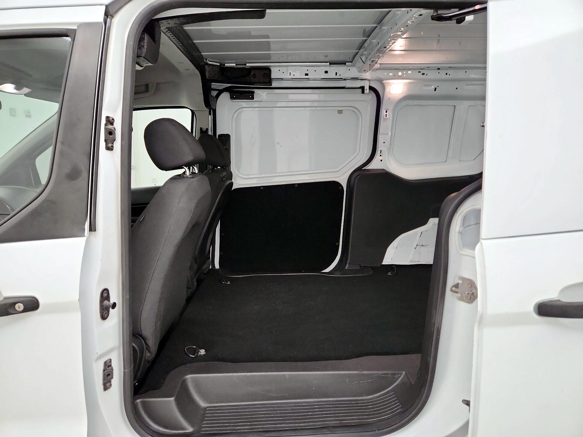 Thumbnail: 2018 Ford Transit Series - 18