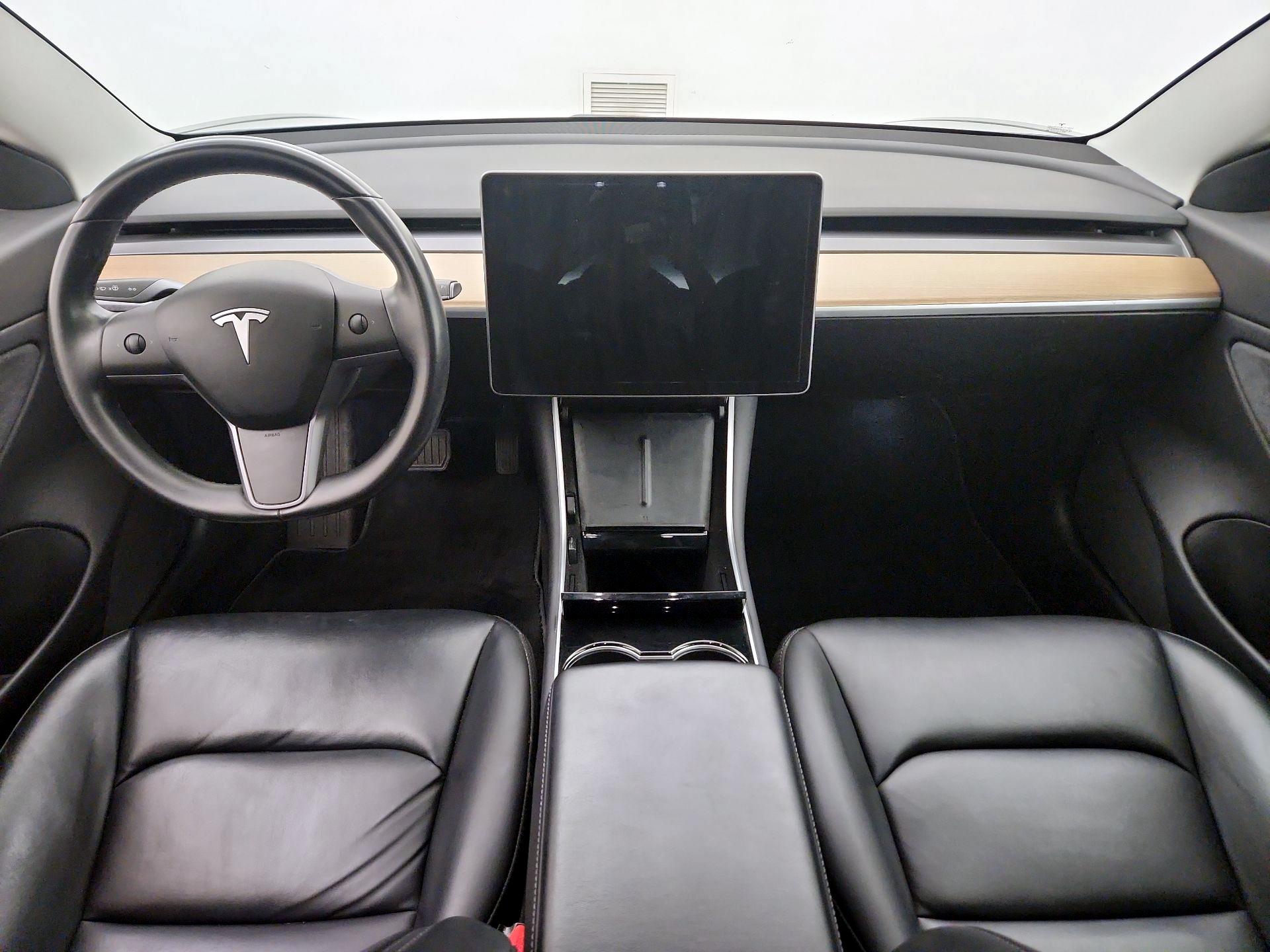 Thumbnail: 2019 Tesla Model 3 - 9