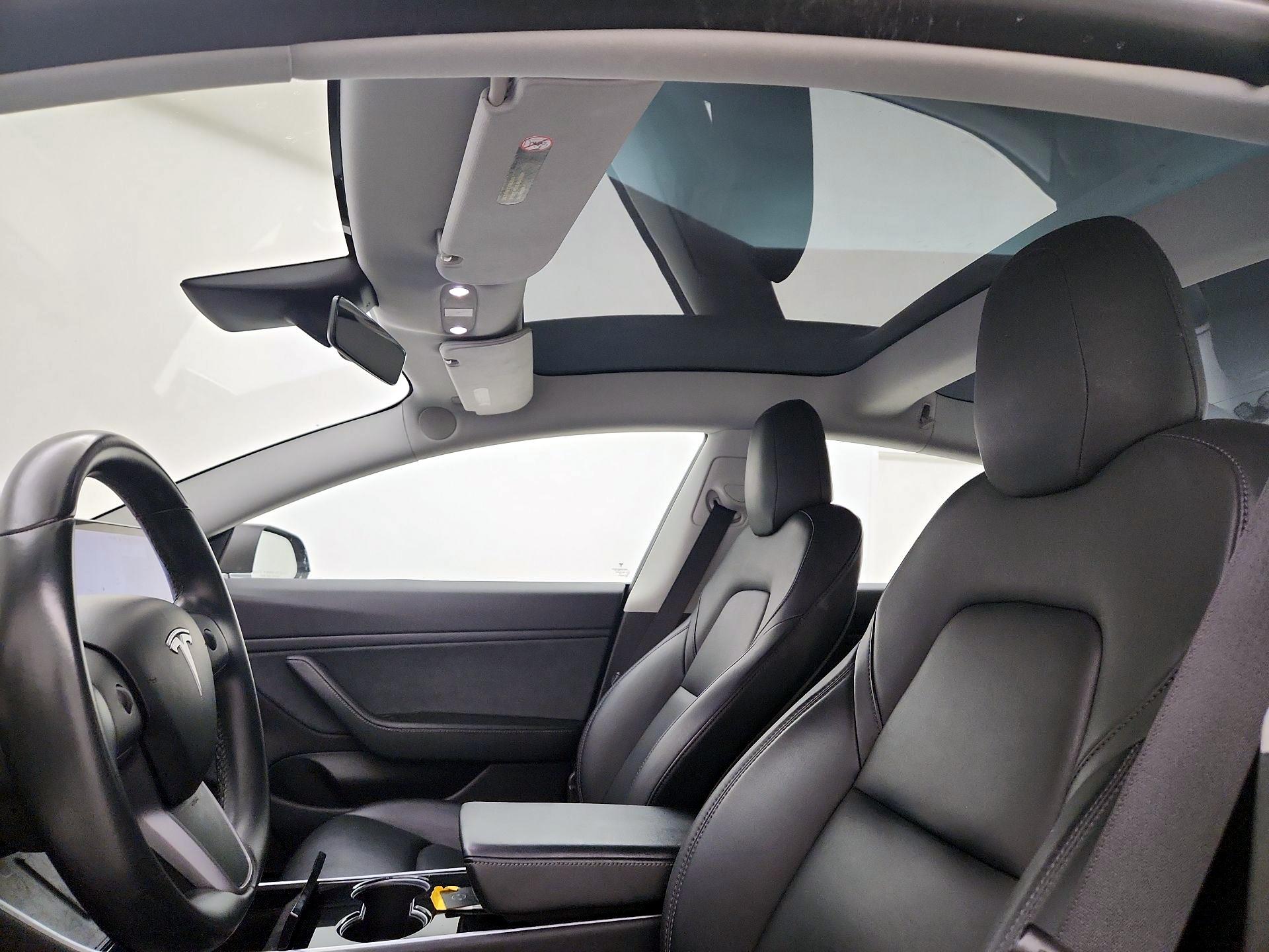 Thumbnail: 2019 Tesla Model 3 - 18