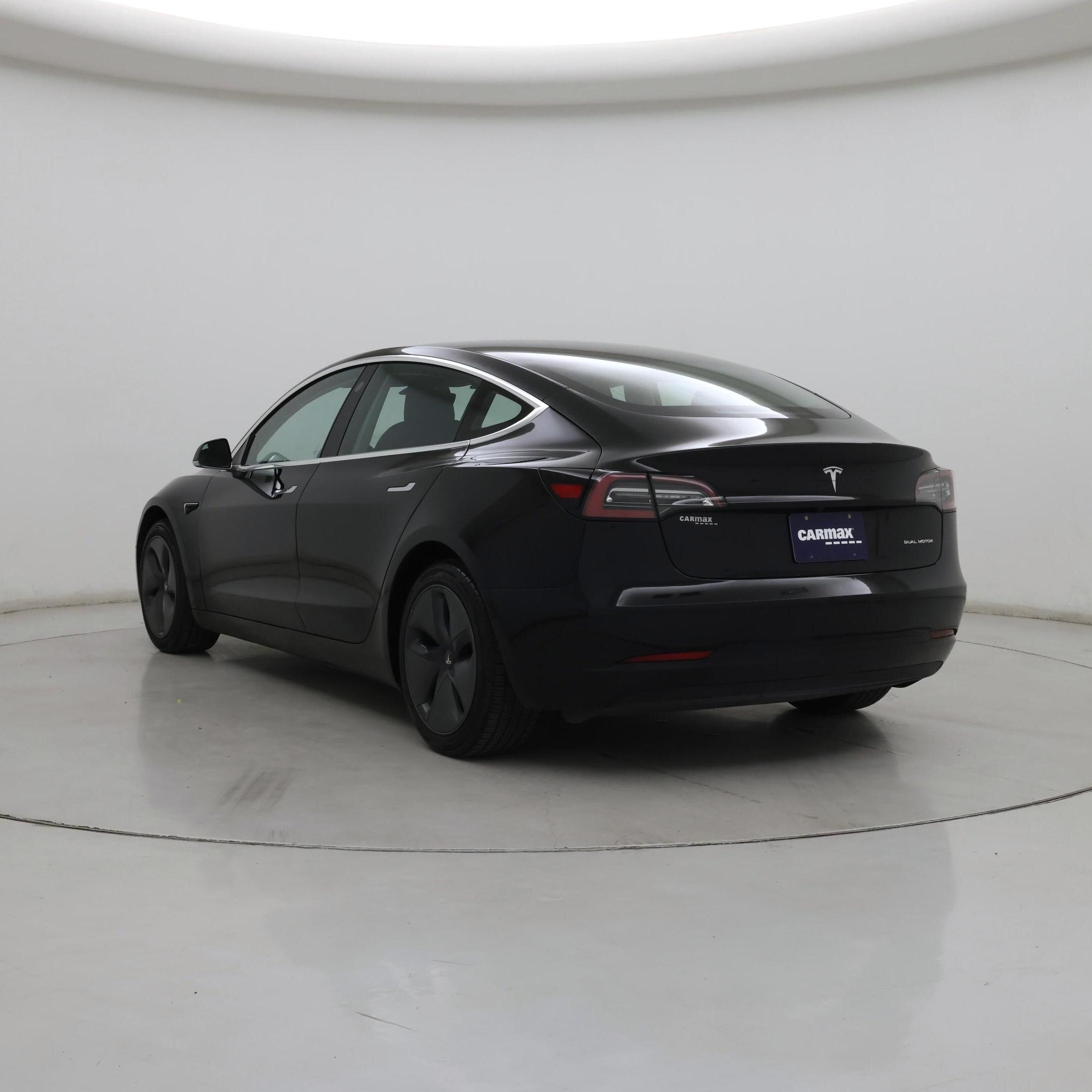 Thumbnail: 2019 Tesla Model 3 - 2