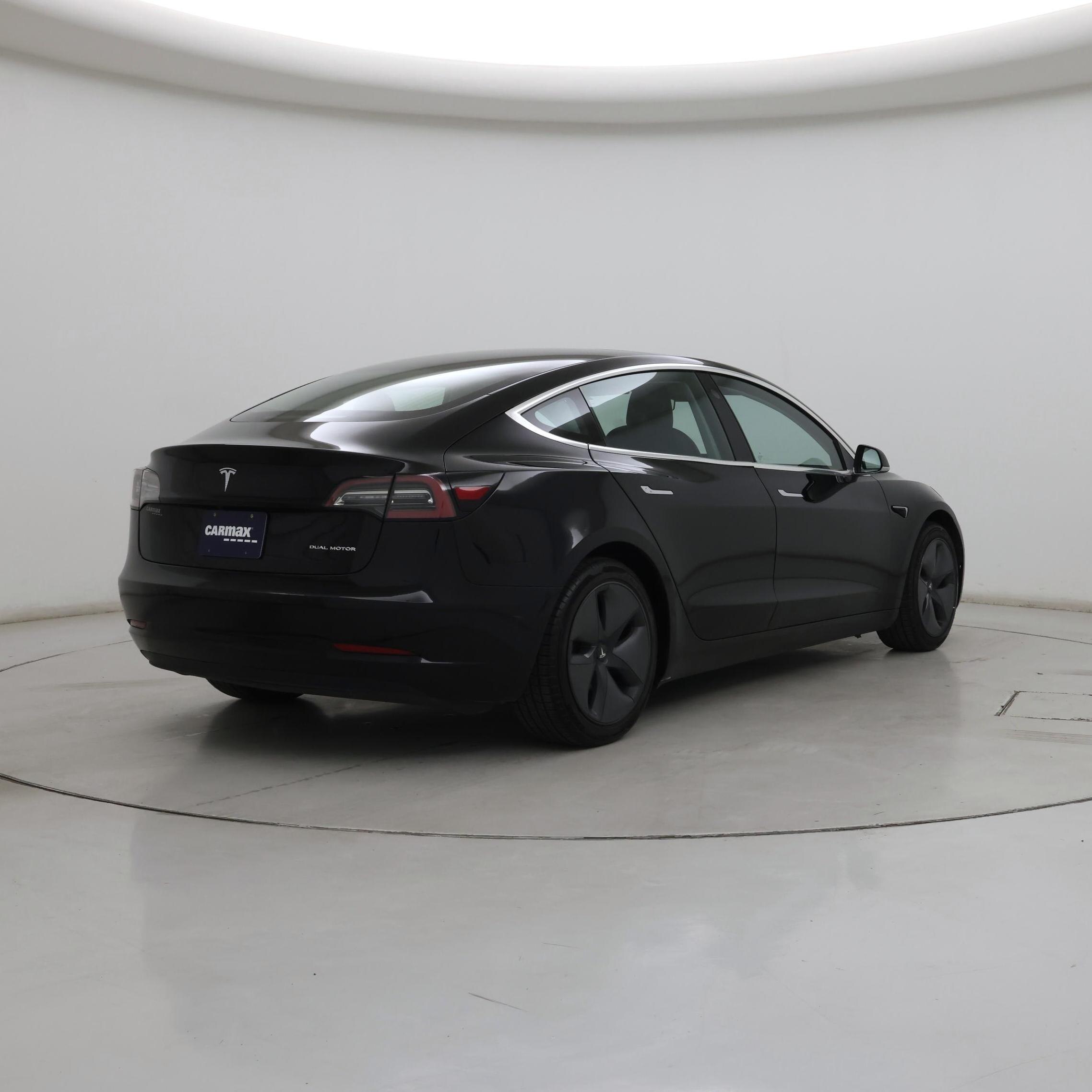 Thumbnail: 2019 Tesla Model 3 - 8