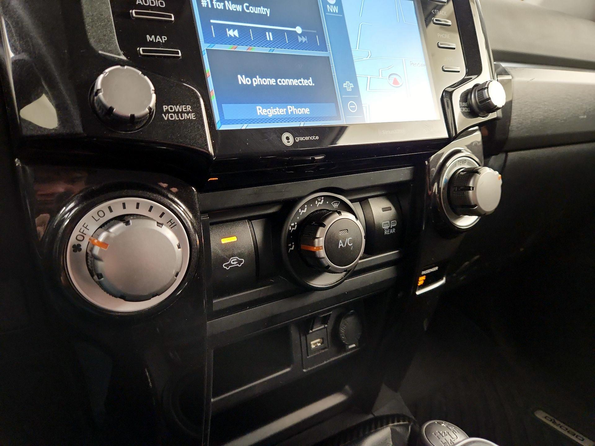 Thumbnail: 2023 Toyota 4Runner - 17