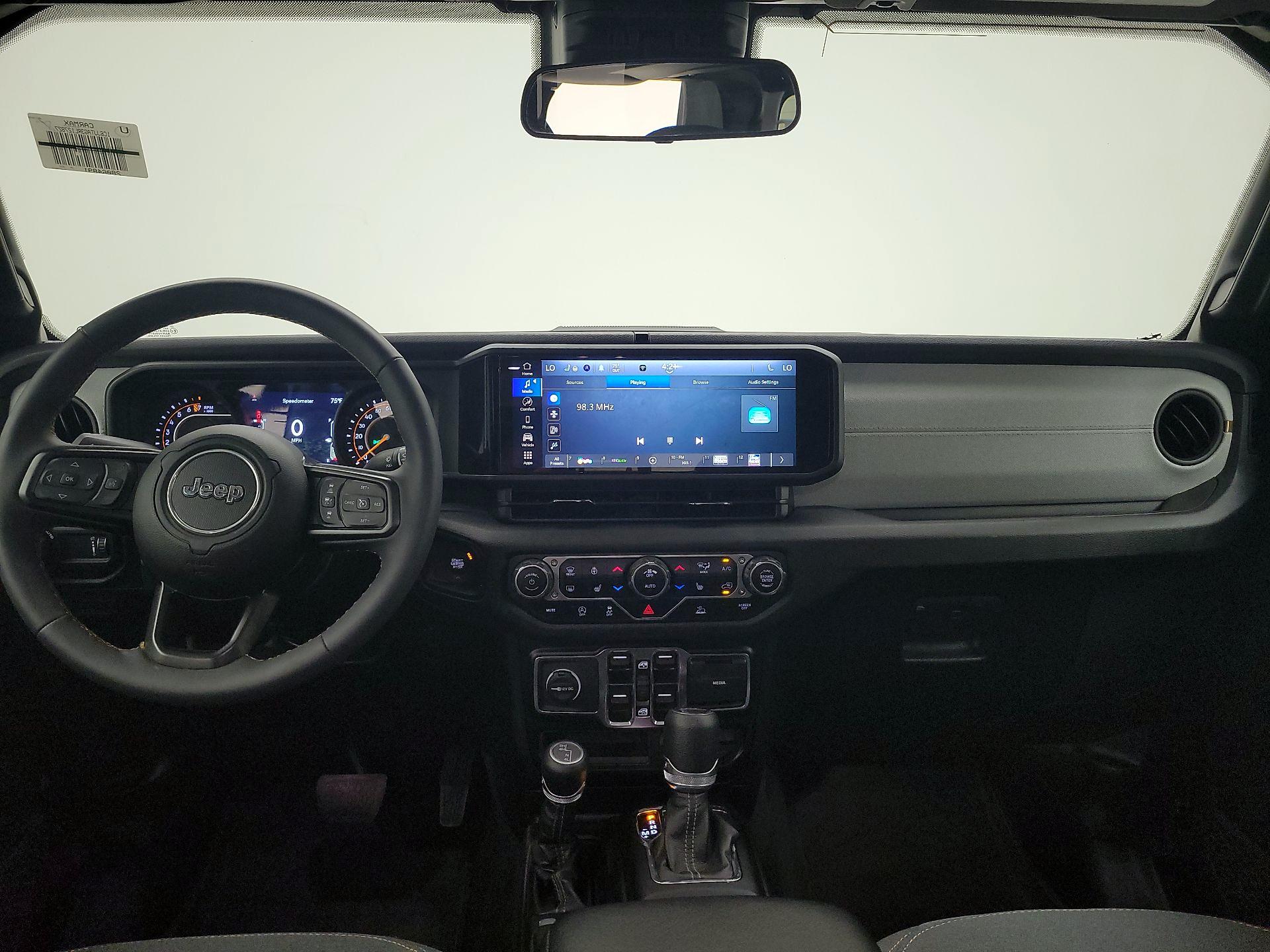 Thumbnail: 2024 Jeep Gladiator - 9