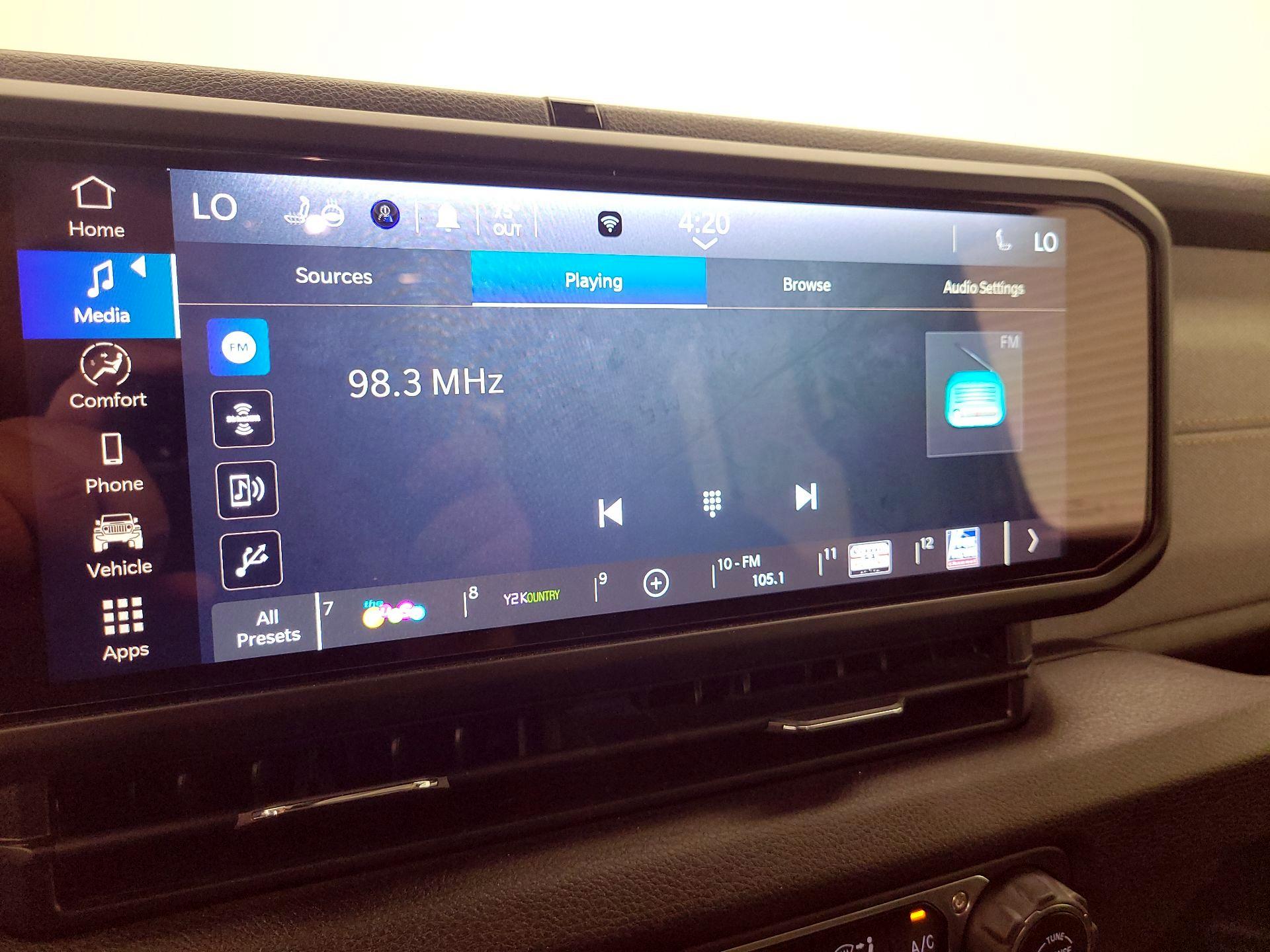 Thumbnail: 2024 Jeep Gladiator - 13