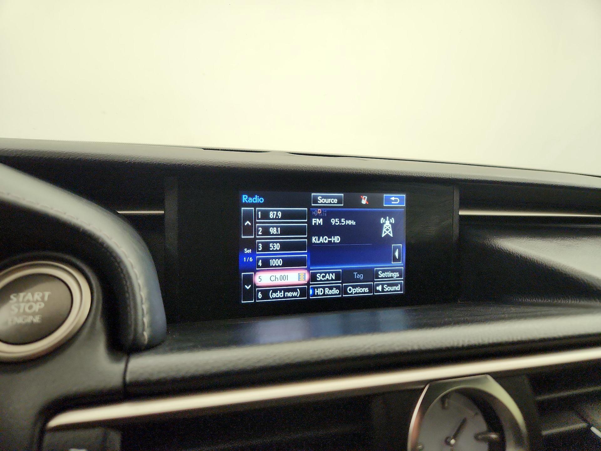 Thumbnail: 2015 Lexus RC - 16